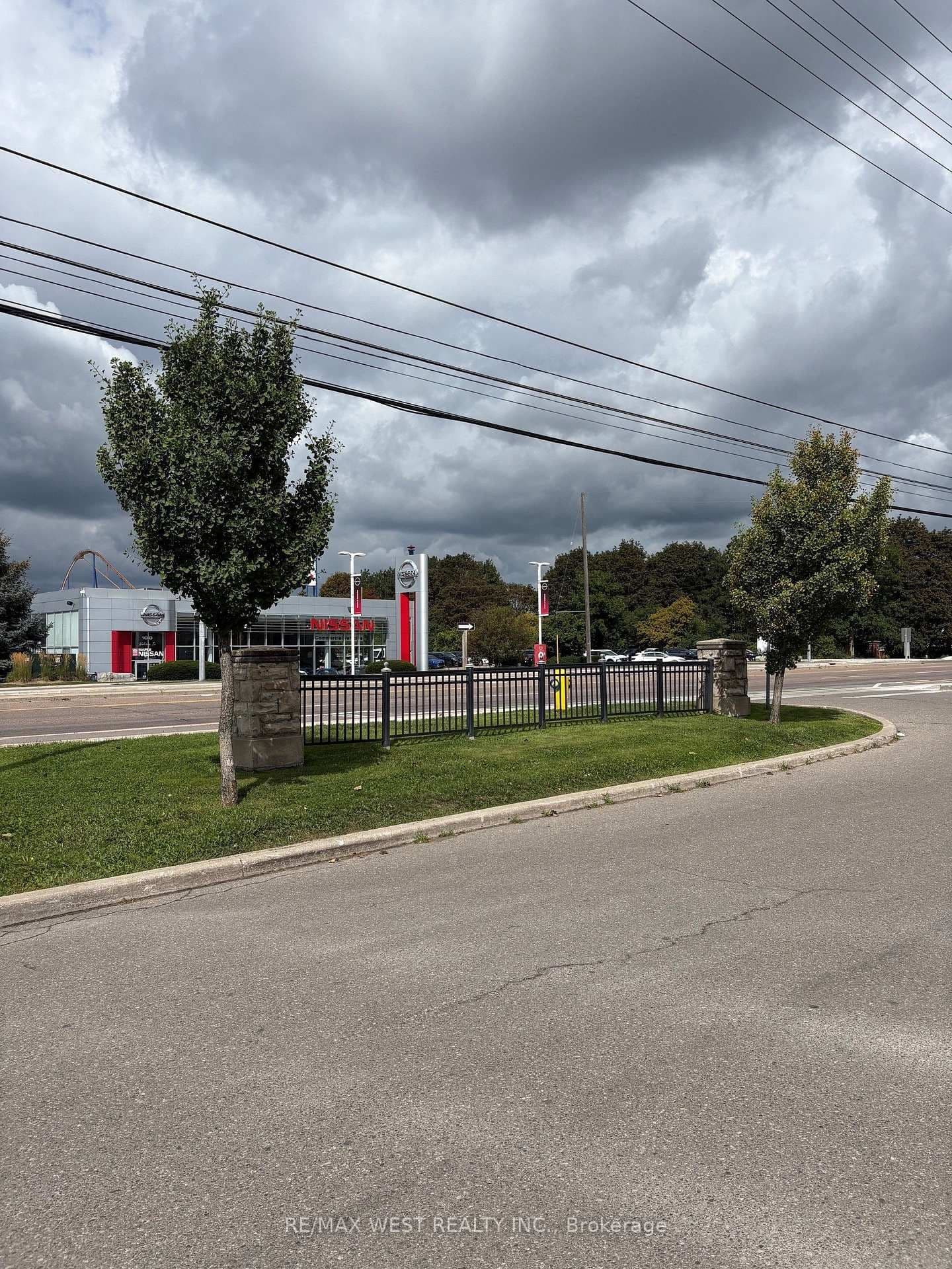 9441 Jane Street, Unit 111 thumbnail 7
