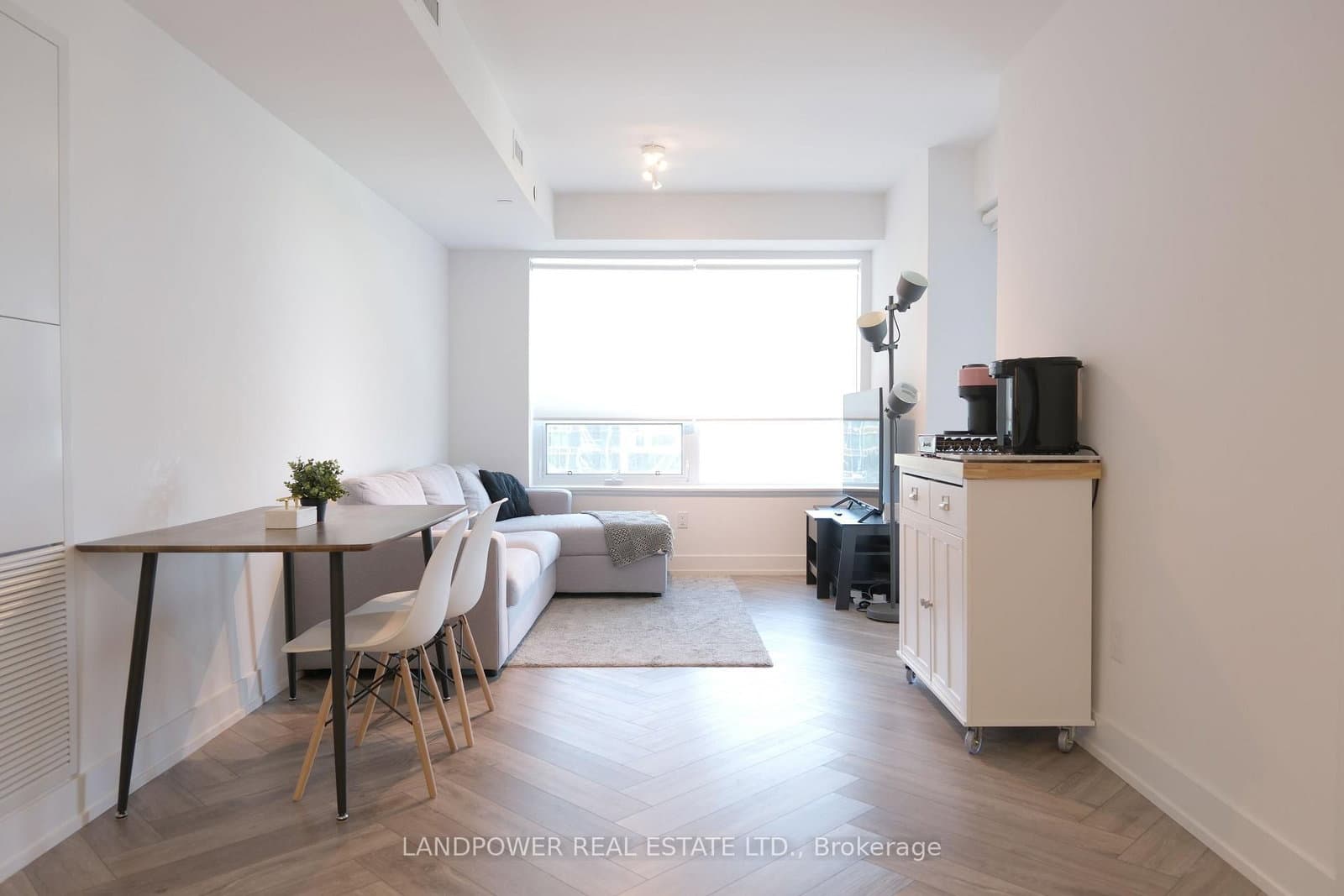 9 Clegg Road, Unit 819 thumbnail 11