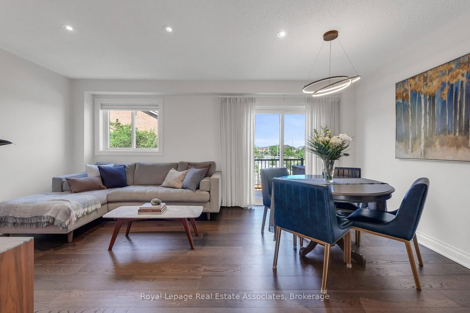 8 Prestwick Avenue thumbnail 15