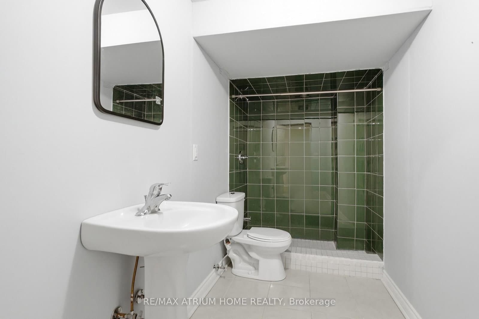 526 Mavrinac Boulevard thumbnail 35