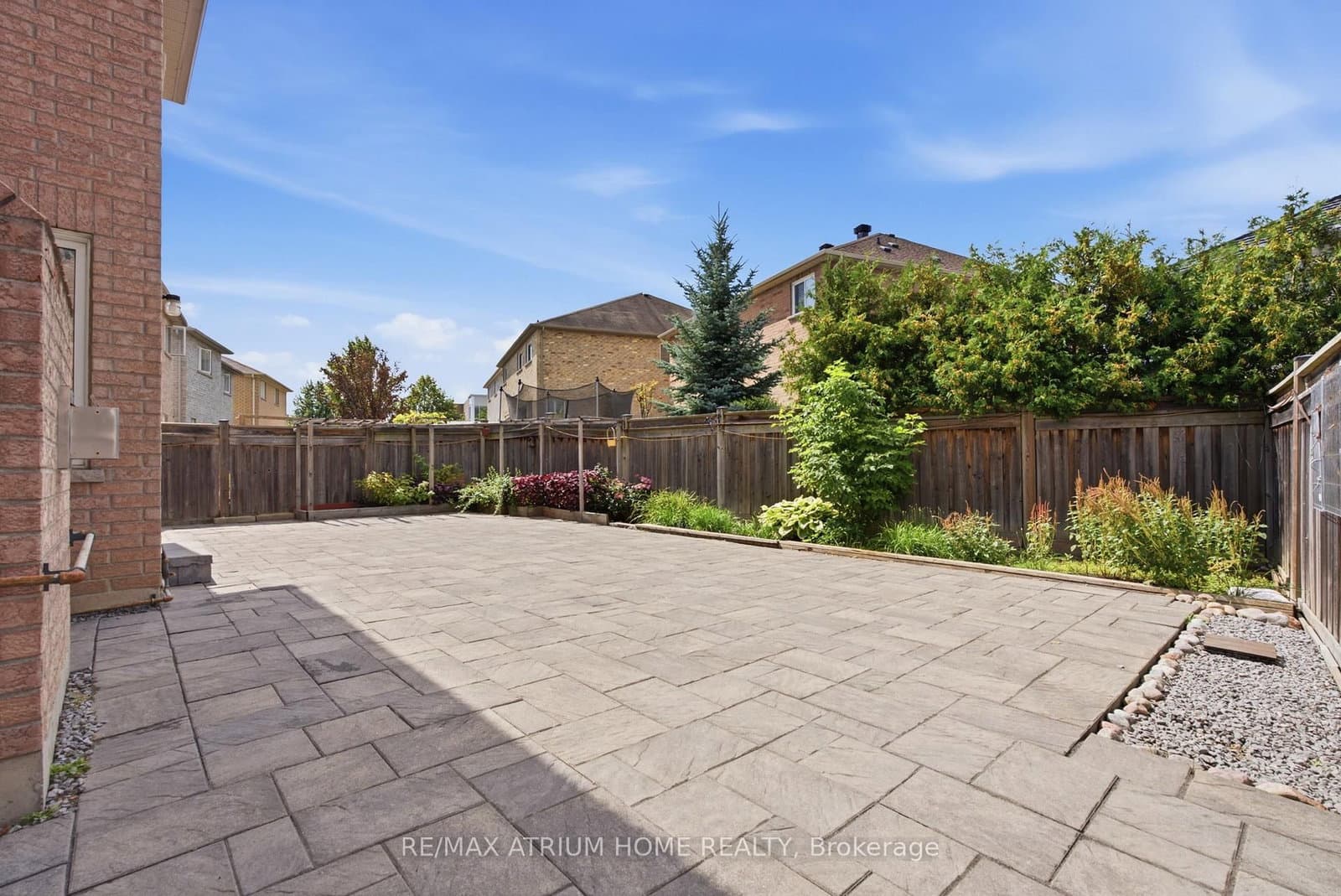 526 Mavrinac Boulevard thumbnail 37