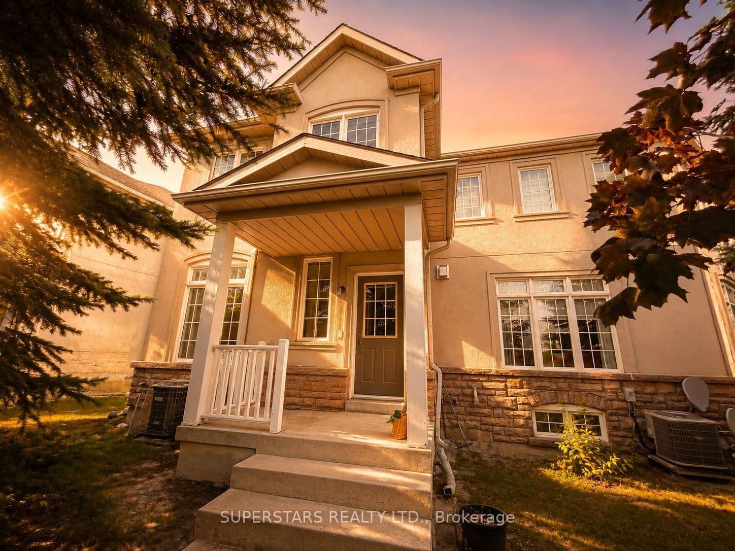 10 Post Oak Drive, Unit 18 - Image 1