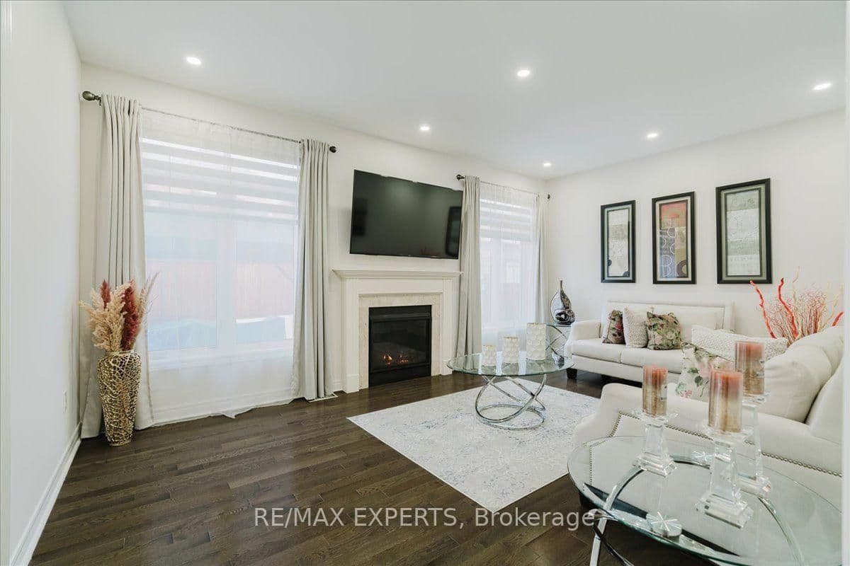 43 Lewis Avenue thumbnail 10