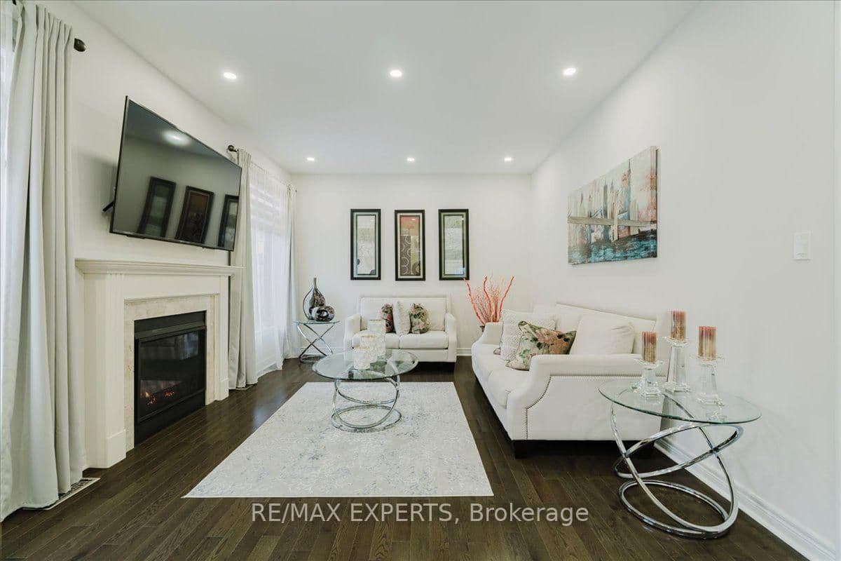43 Lewis Avenue thumbnail 11
