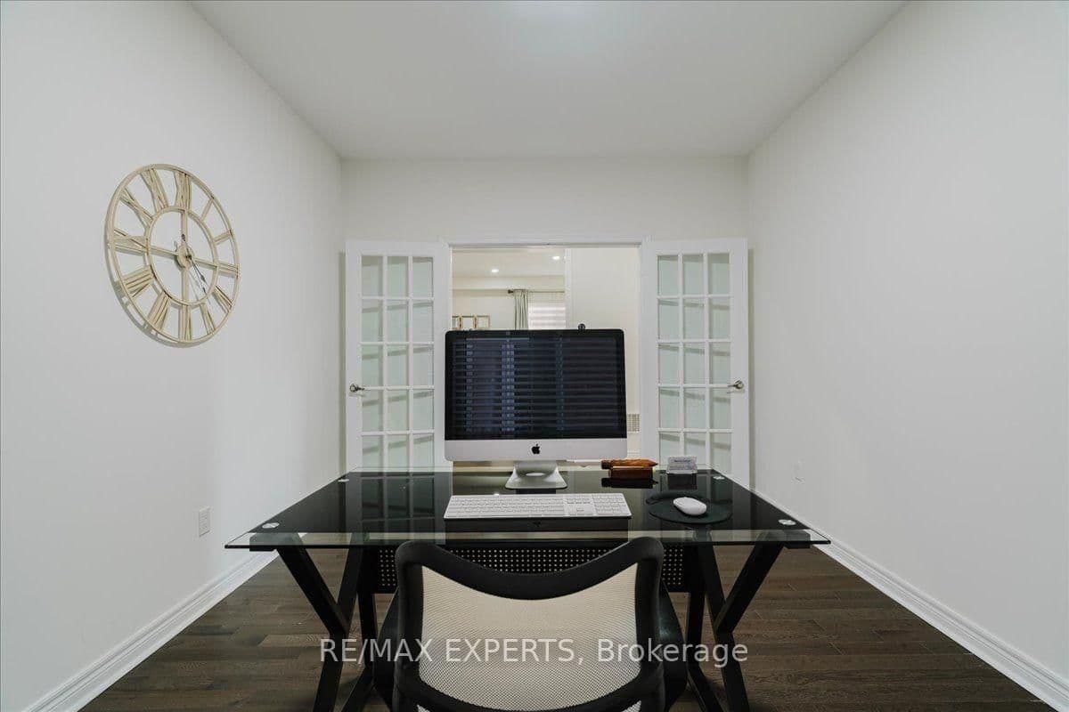 43 Lewis Avenue thumbnail 9