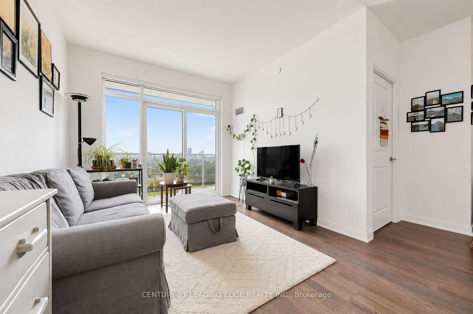 65 Oneida Crescent, Unit 801 thumbnail 17
