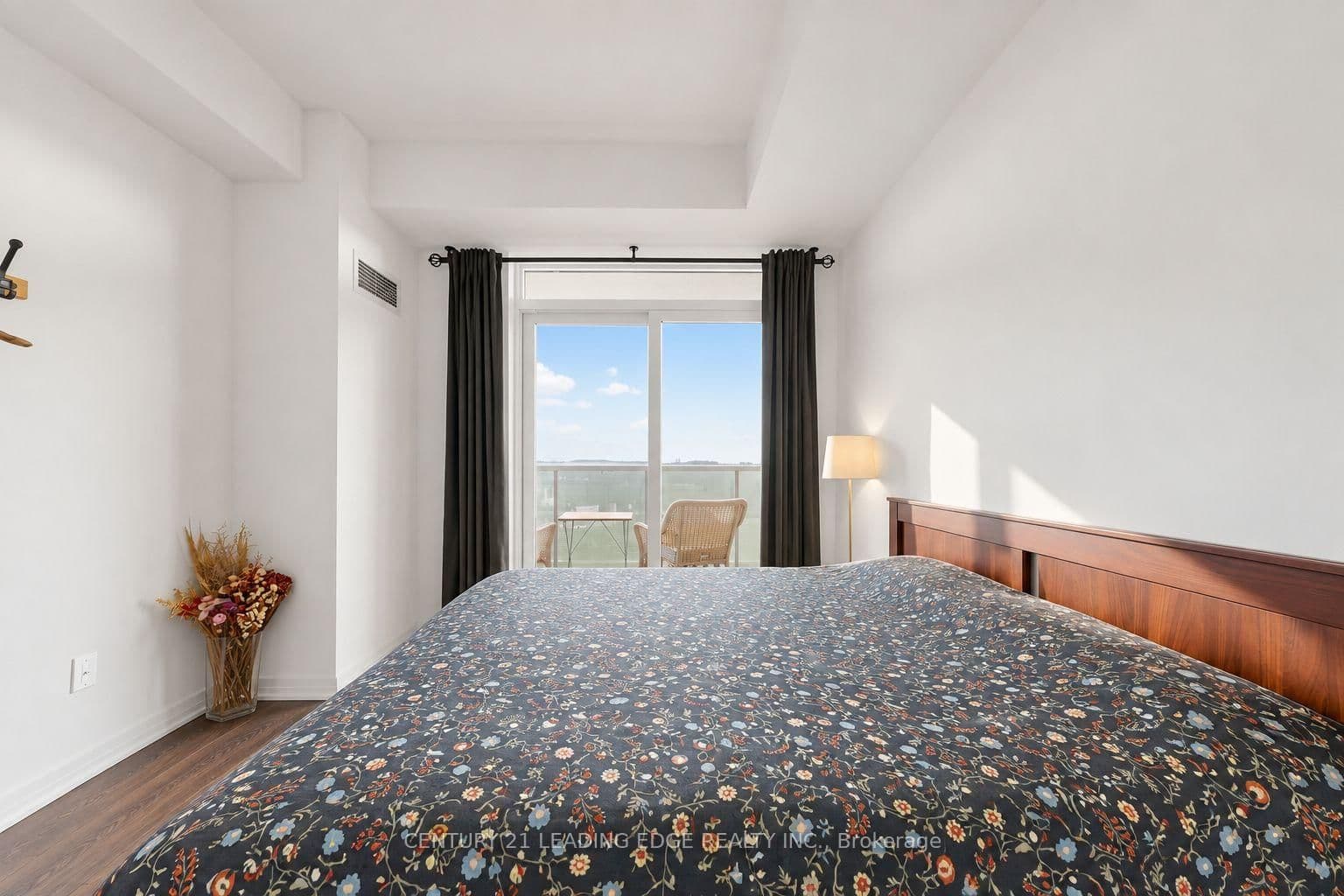 65 Oneida Crescent, Unit 801 thumbnail 27