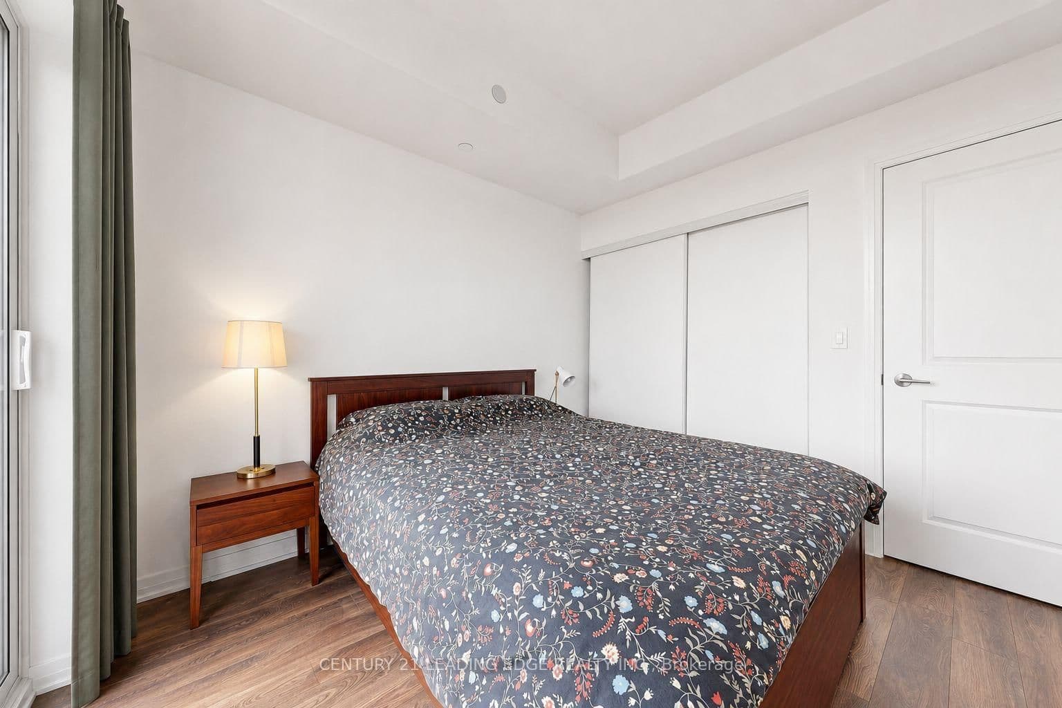 65 Oneida Crescent, Unit 801 thumbnail 28