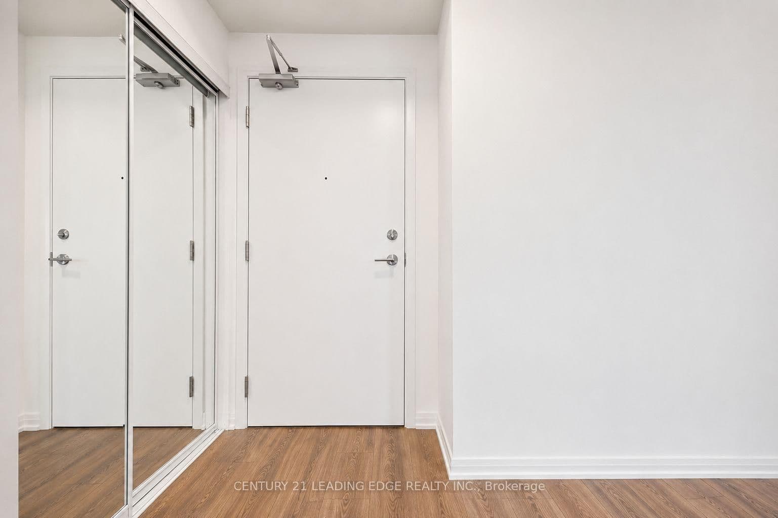 65 Oneida Crescent, Unit 801 thumbnail 6