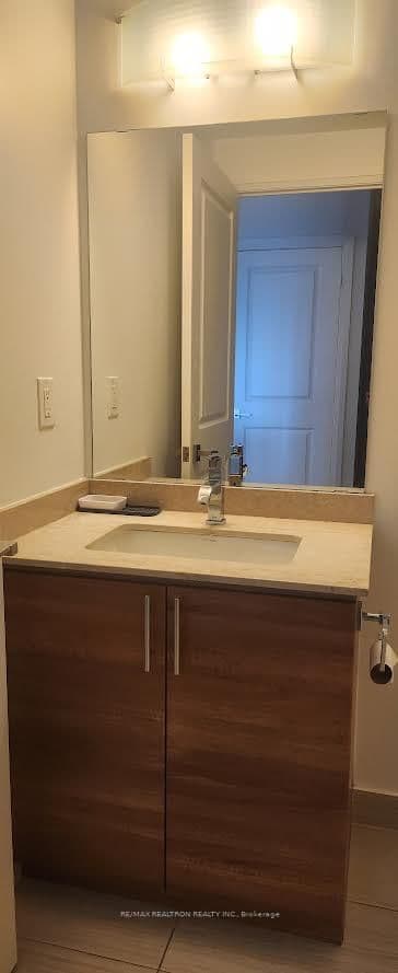 7171 Yonge Street, Unit 1007 thumbnail 8
