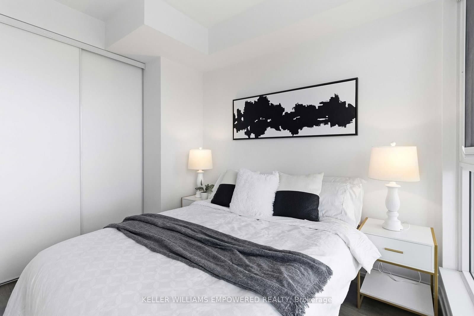 5 Buttermill Avenue, Unit 2501 thumbnail 16