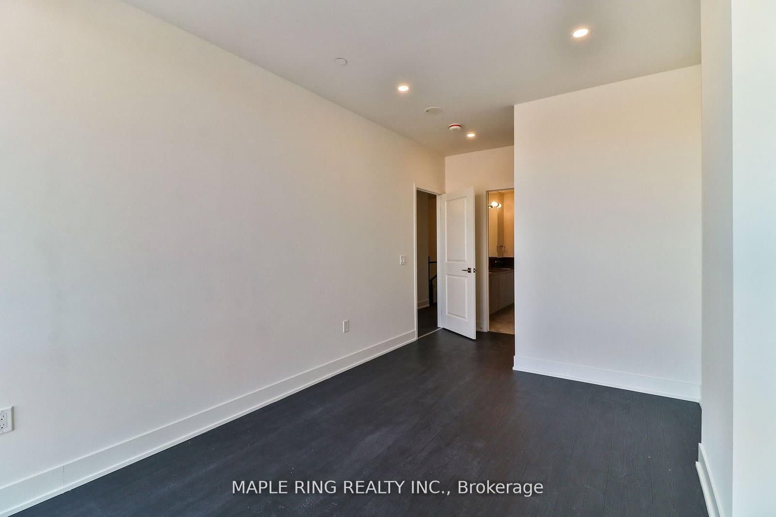 2908 Highway 7 Road, Unit 101 thumbnail 15