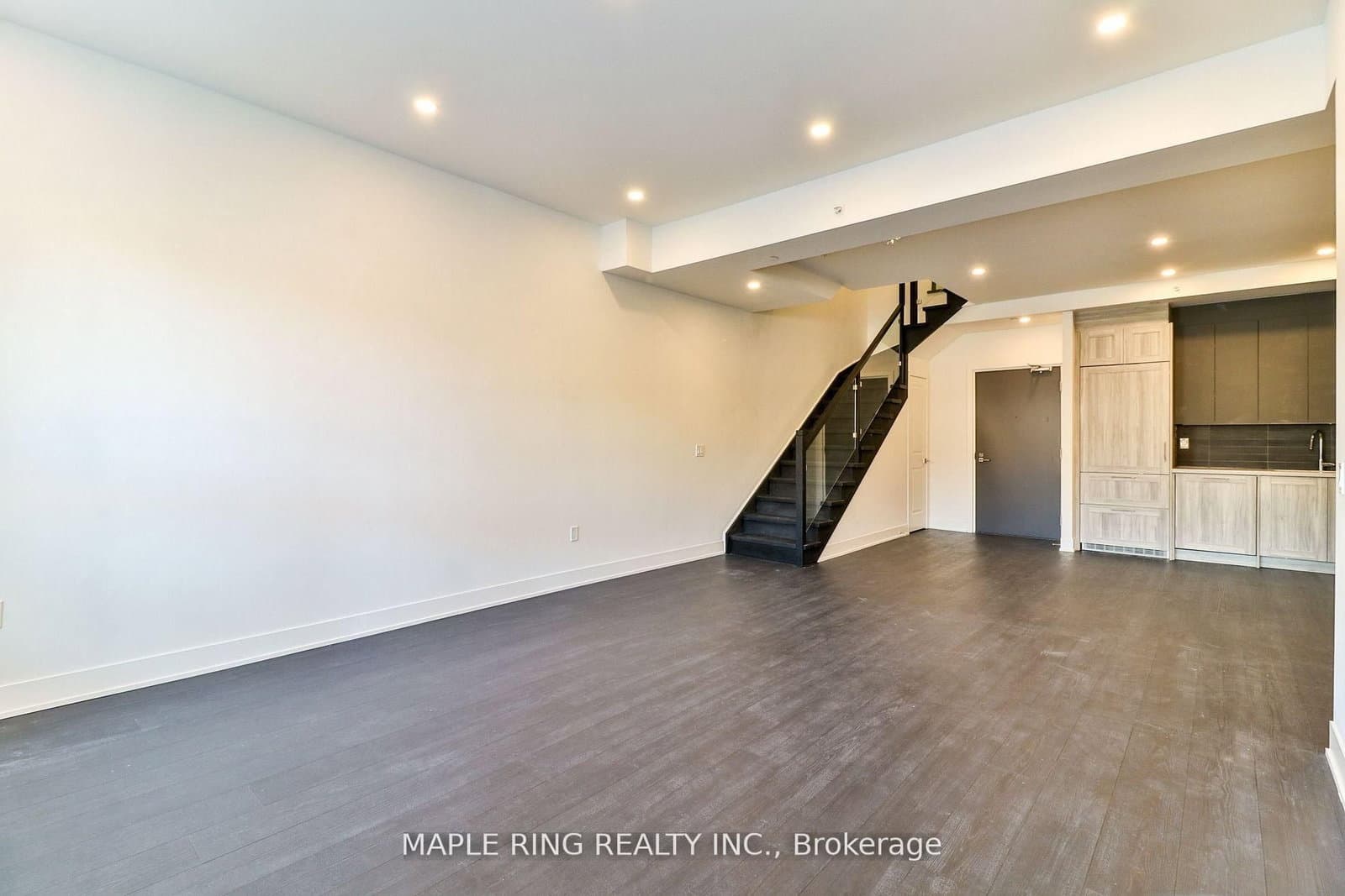 2908 Highway 7 Road, Unit 101 thumbnail 3