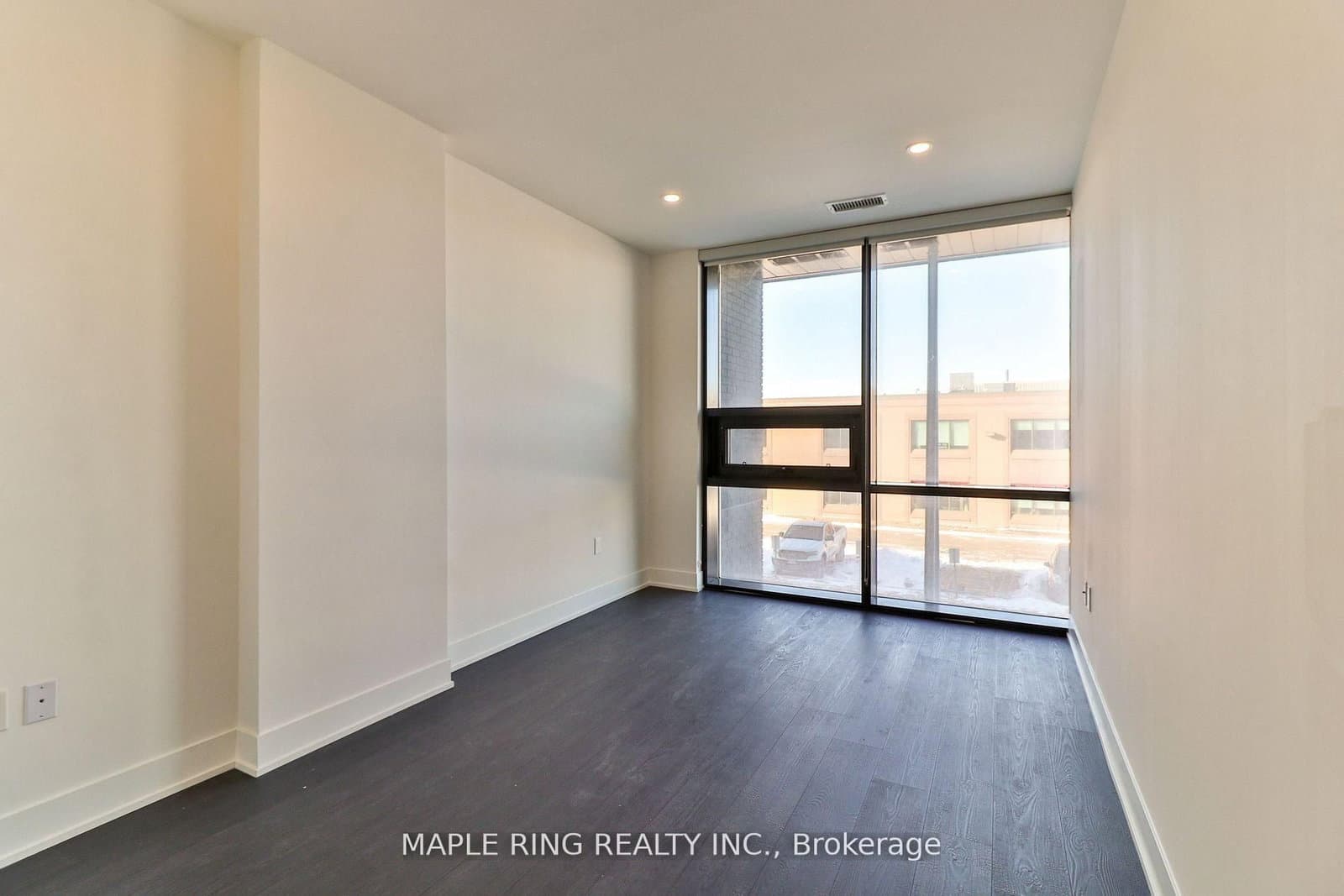 2908 Highway 7 Road, Unit 101 thumbnail 7