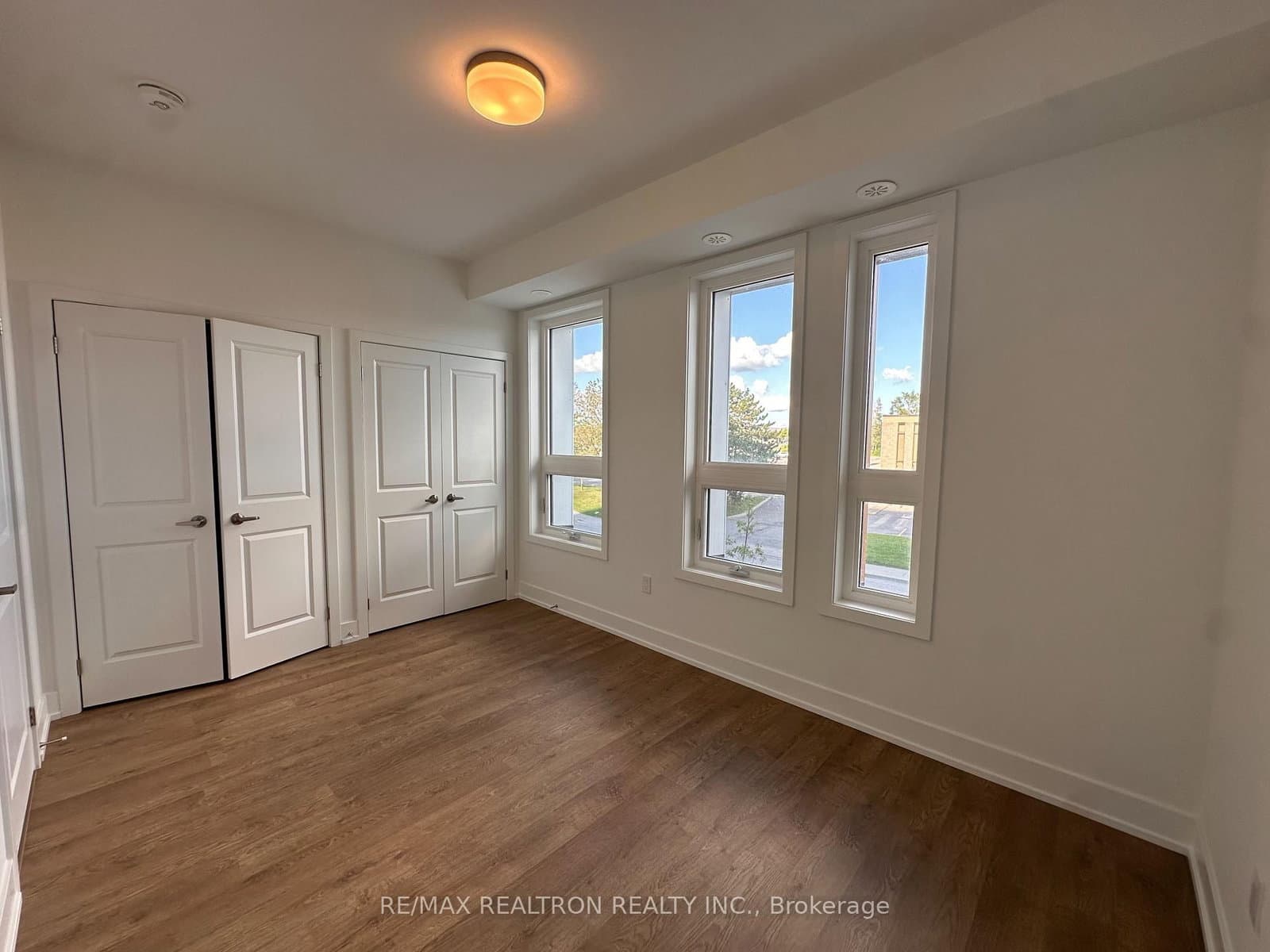 180 Anderson Avenue, Unit TH9 thumbnail 19