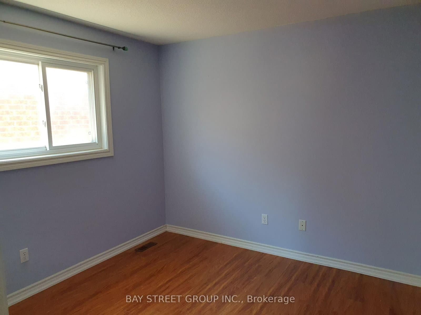 71 Ian Baron Avenue thumbnail 6
