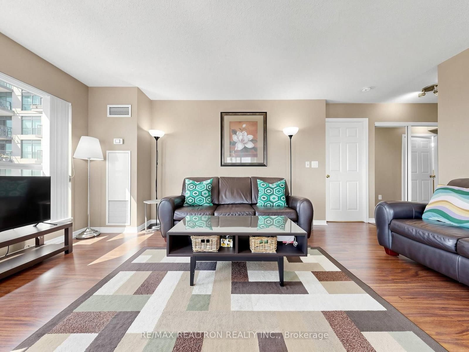 185 Oneida Crescent, Unit 918 thumbnail 15