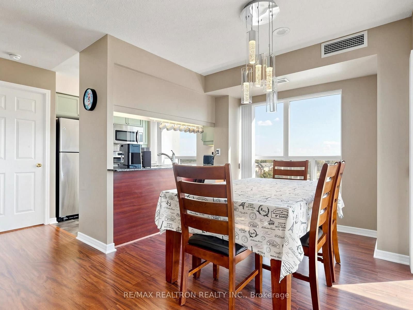 185 Oneida Crescent, Unit 918 thumbnail 19