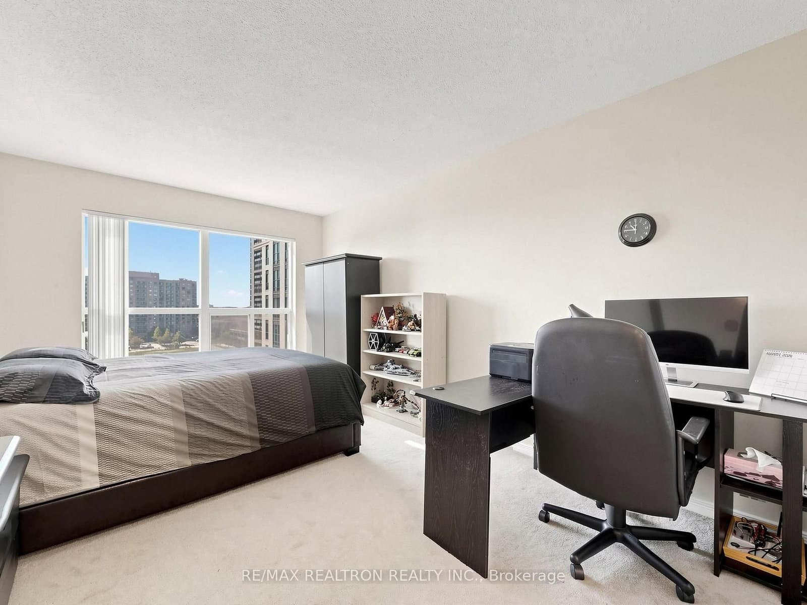 185 Oneida Crescent, Unit 918 thumbnail 25