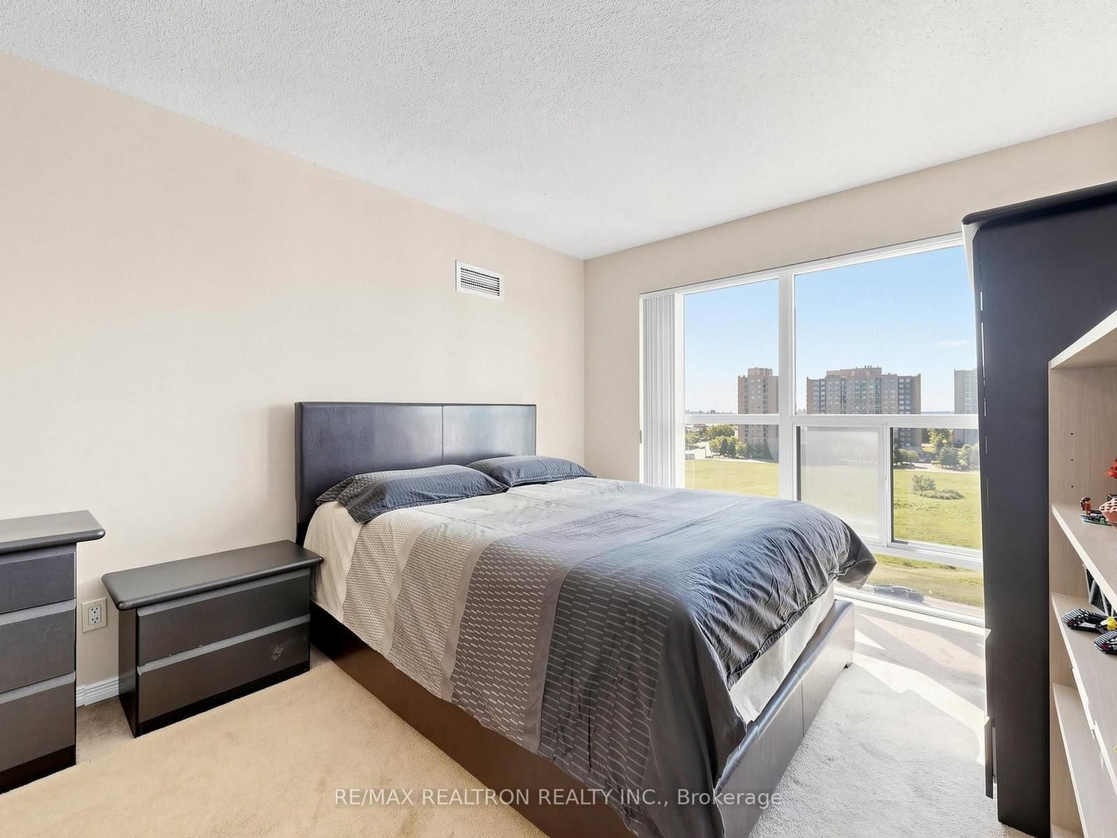 185 Oneida Crescent, Unit 918 thumbnail 27