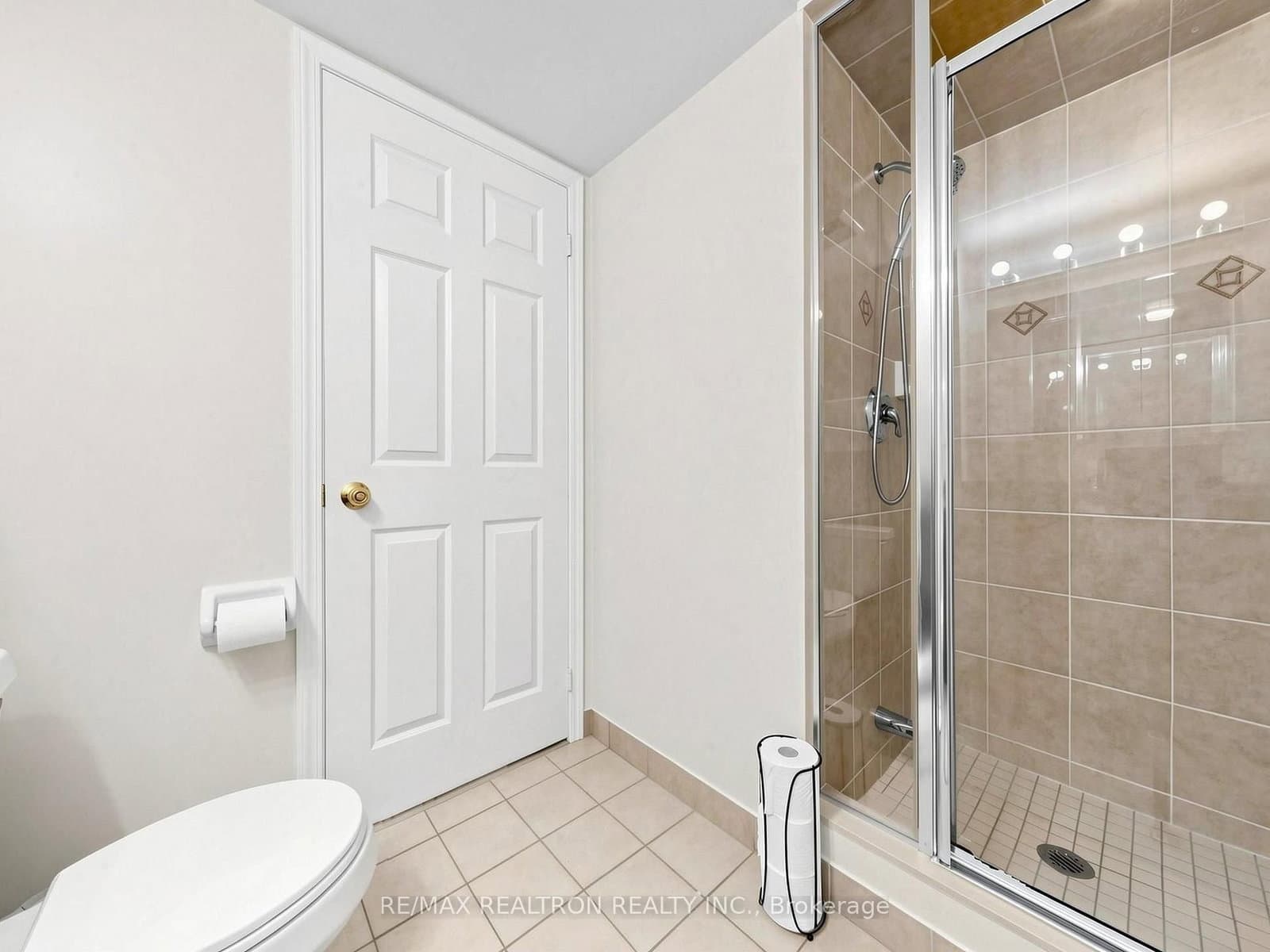 185 Oneida Crescent, Unit 918 thumbnail 33
