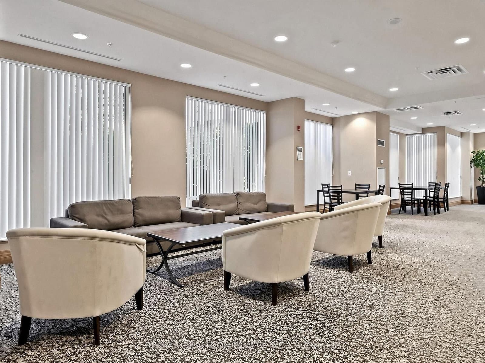 185 Oneida Crescent, Unit 918 thumbnail 40