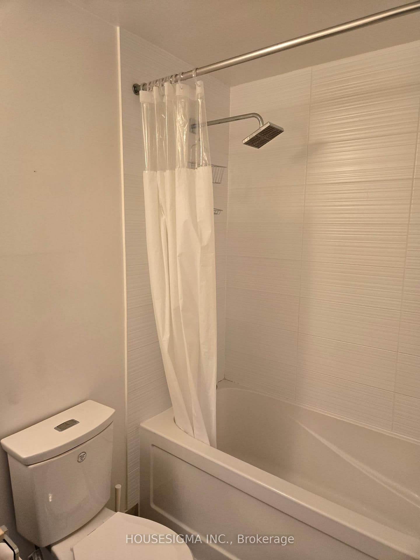 7161 Yonge Street, Unit 2428 thumbnail 10