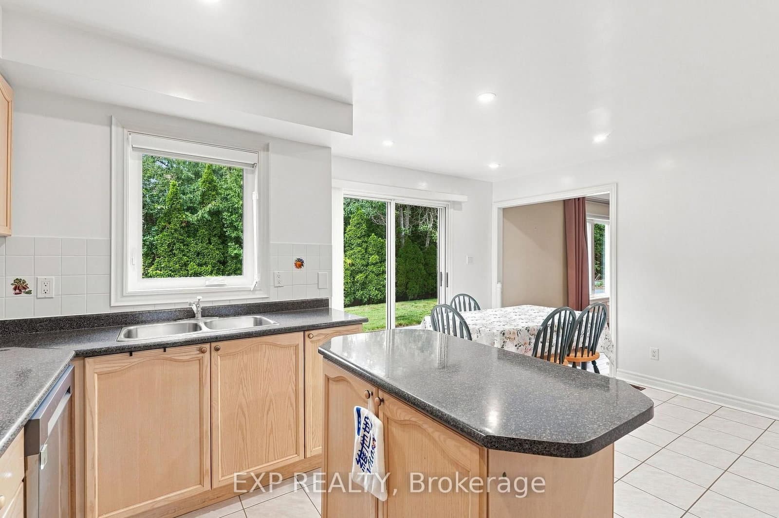 21 Cantex Court thumbnail 14