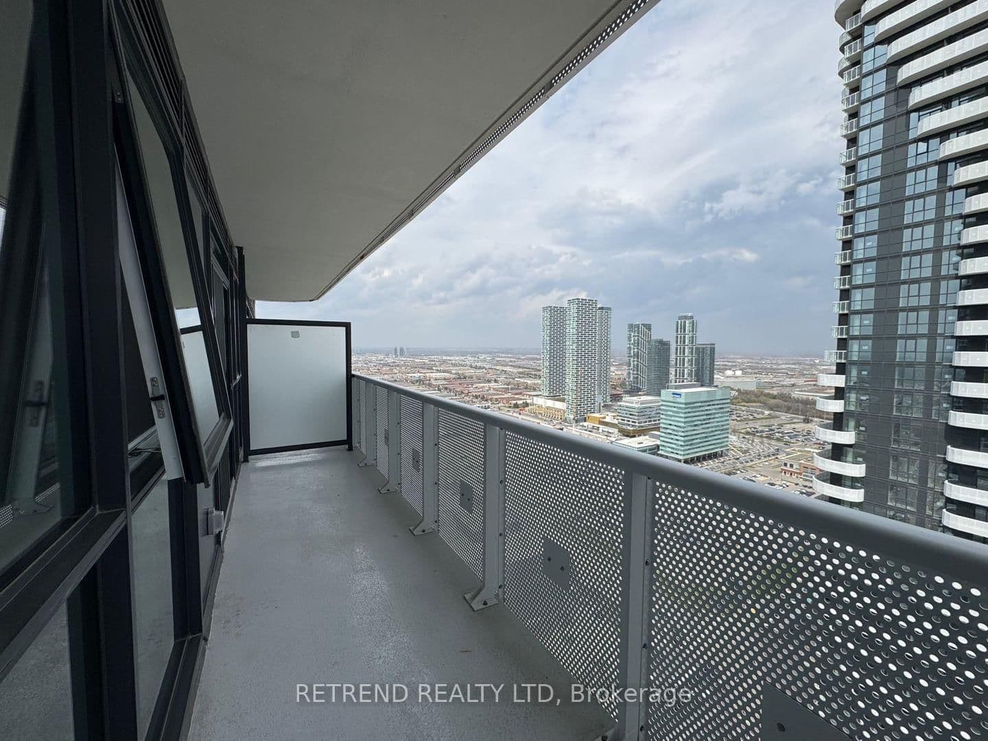 225 Commerce Street E, Unit 4001 thumbnail 20