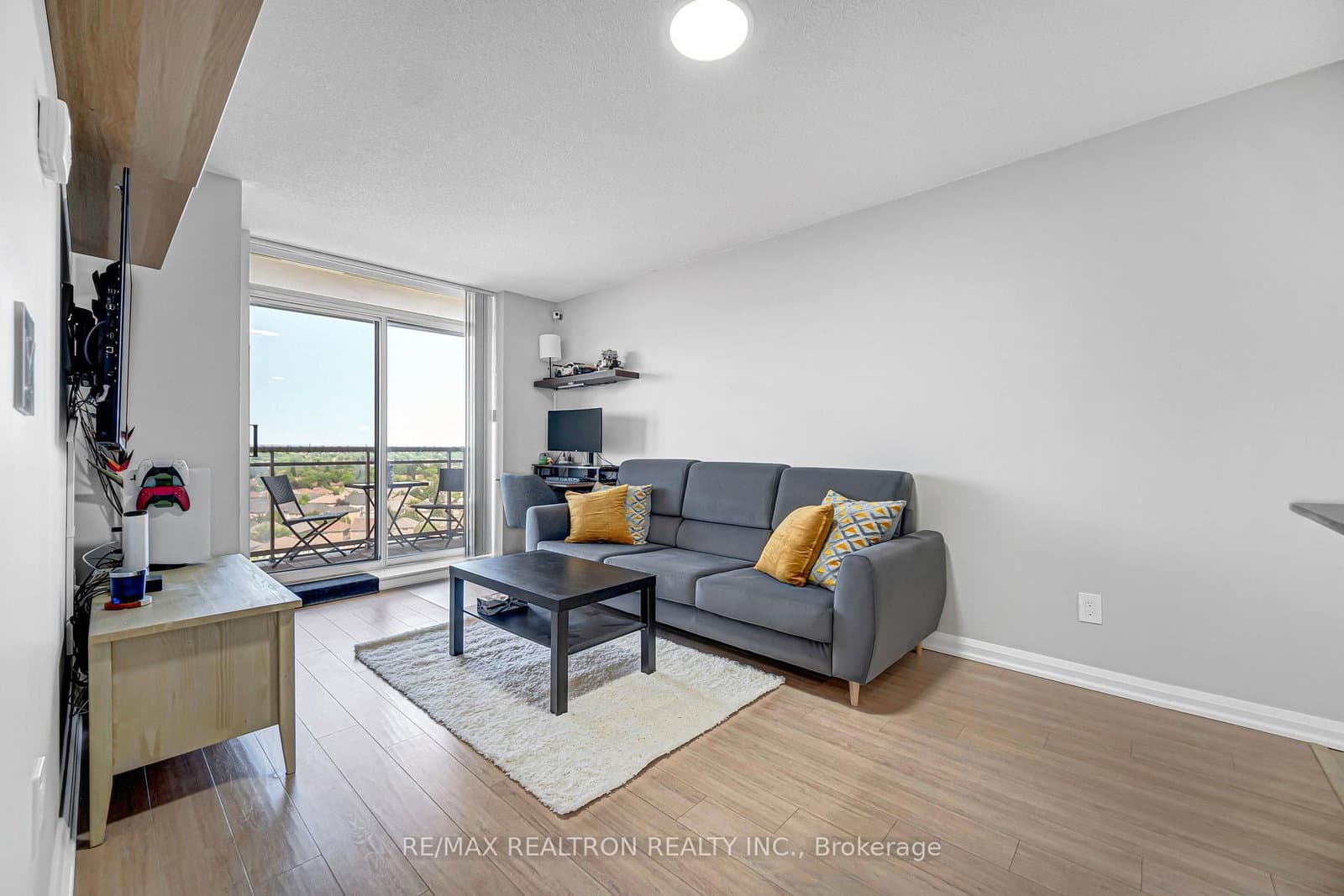 73 King William Crescent, Unit Lph01 thumbnail 12