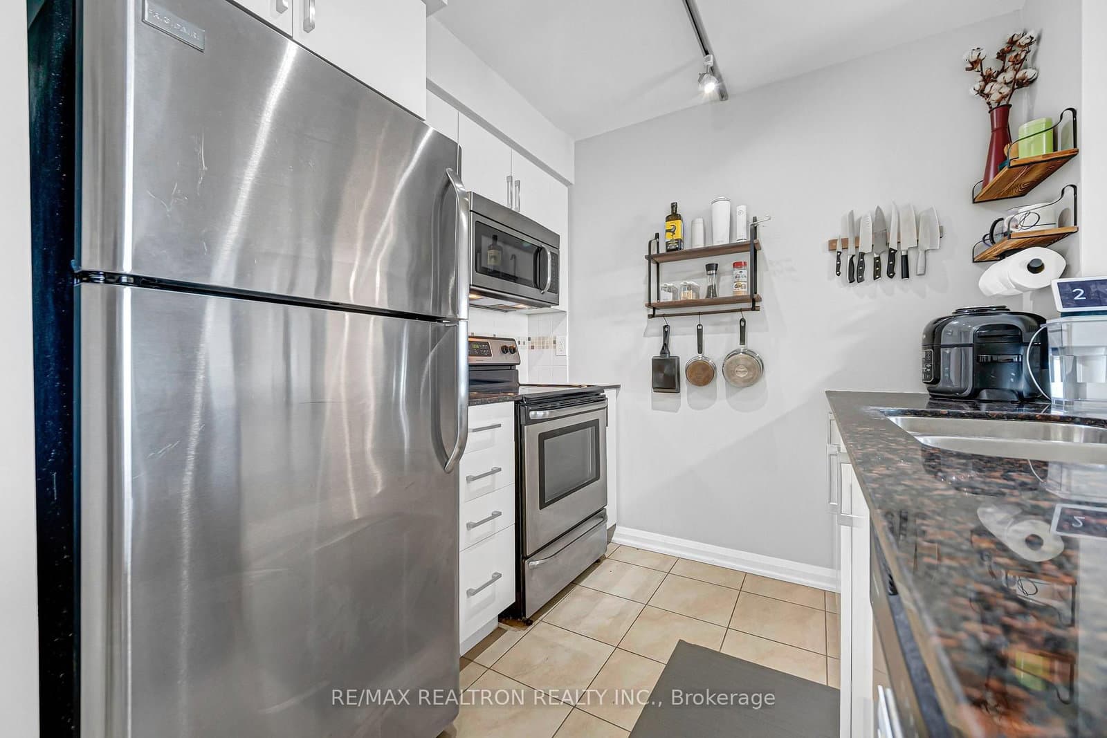73 King William Crescent, Unit Lph01 thumbnail 5