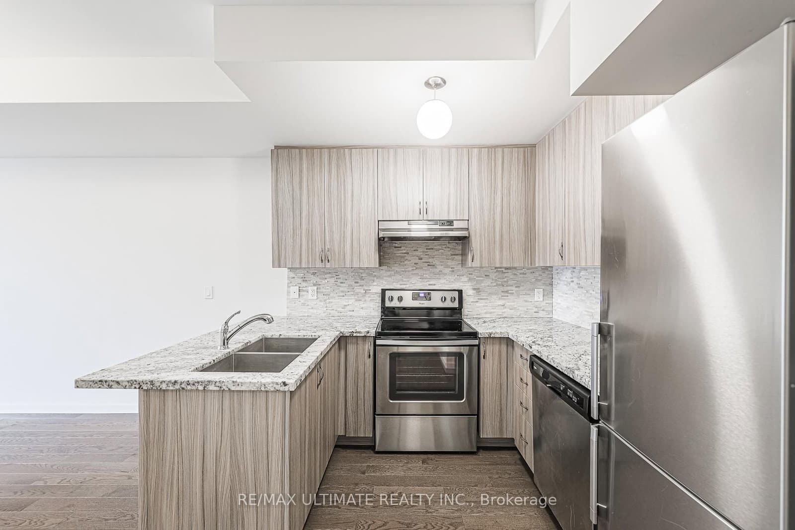 600 Alex Gardner Circle, Unit 109 thumbnail 12