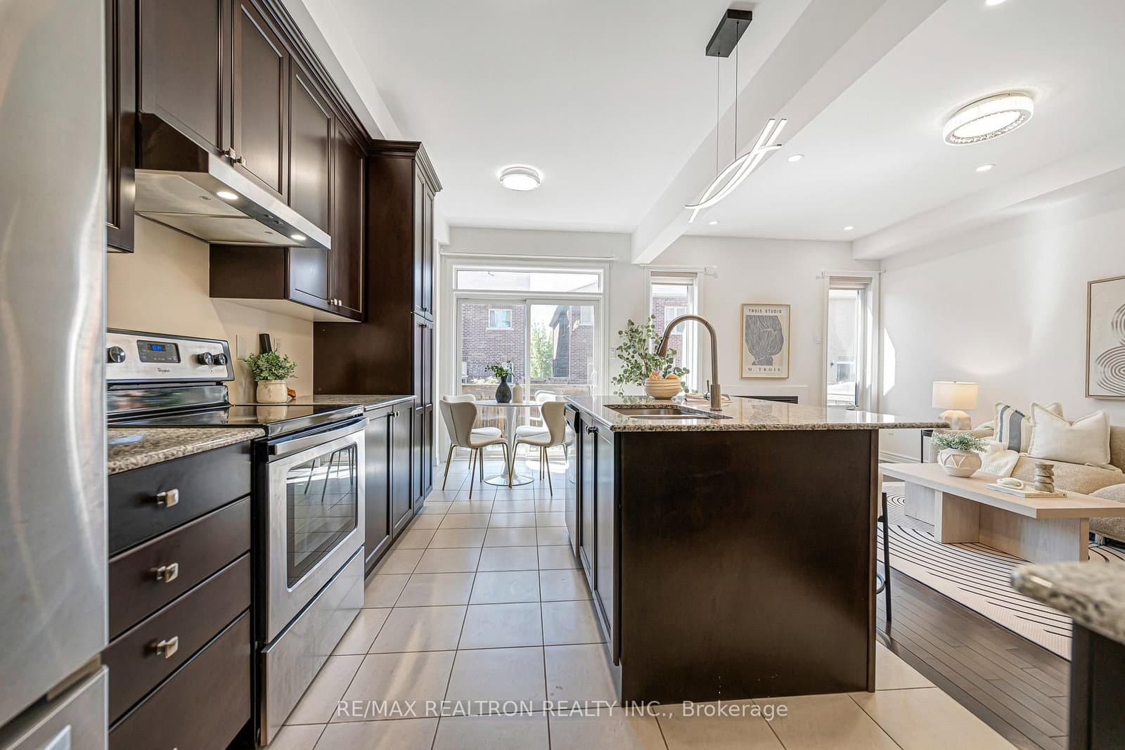 119 Wilfred Murison Avenue thumbnail 24