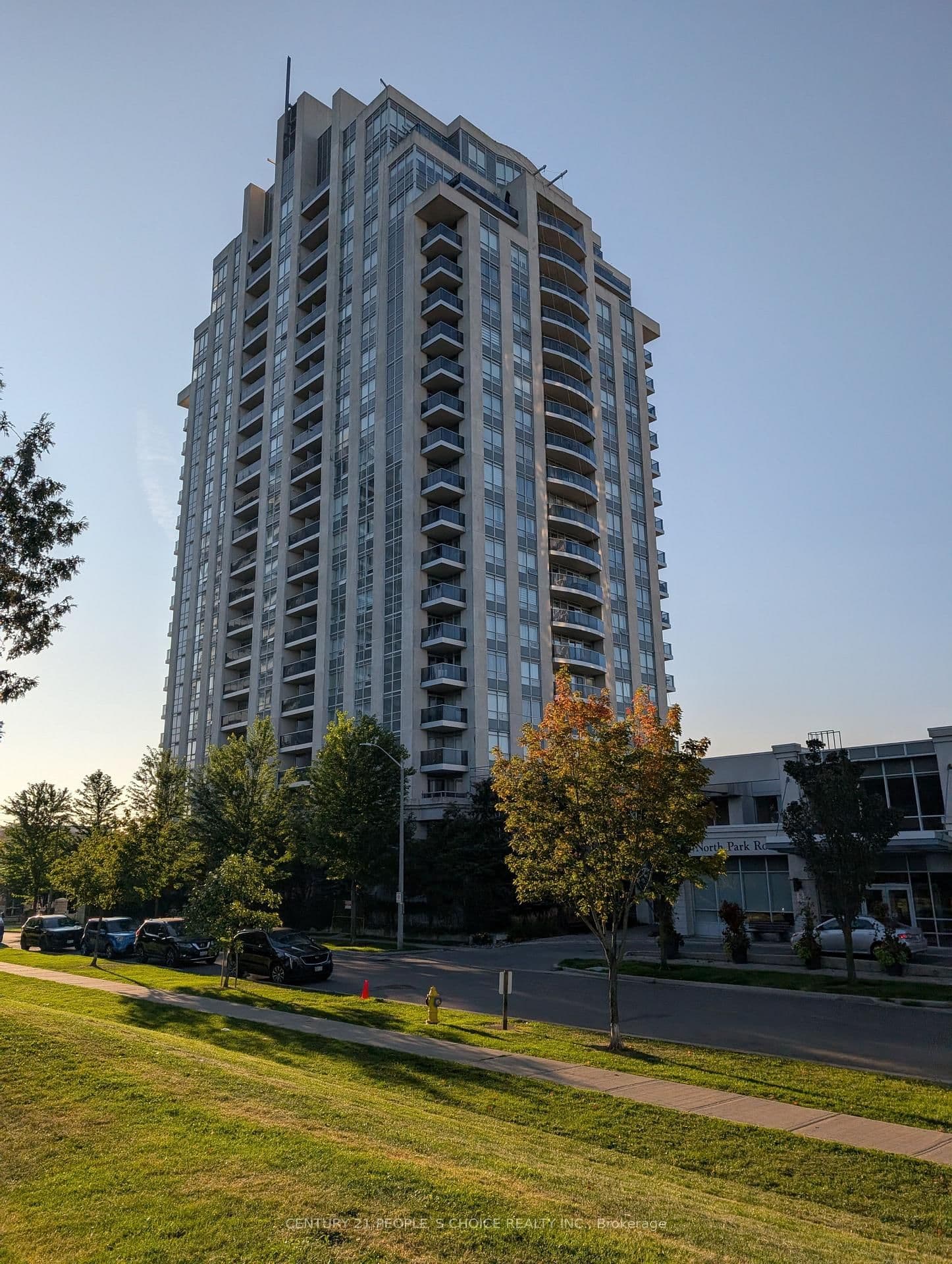7 North Park Road, Unit 401 - Image 1