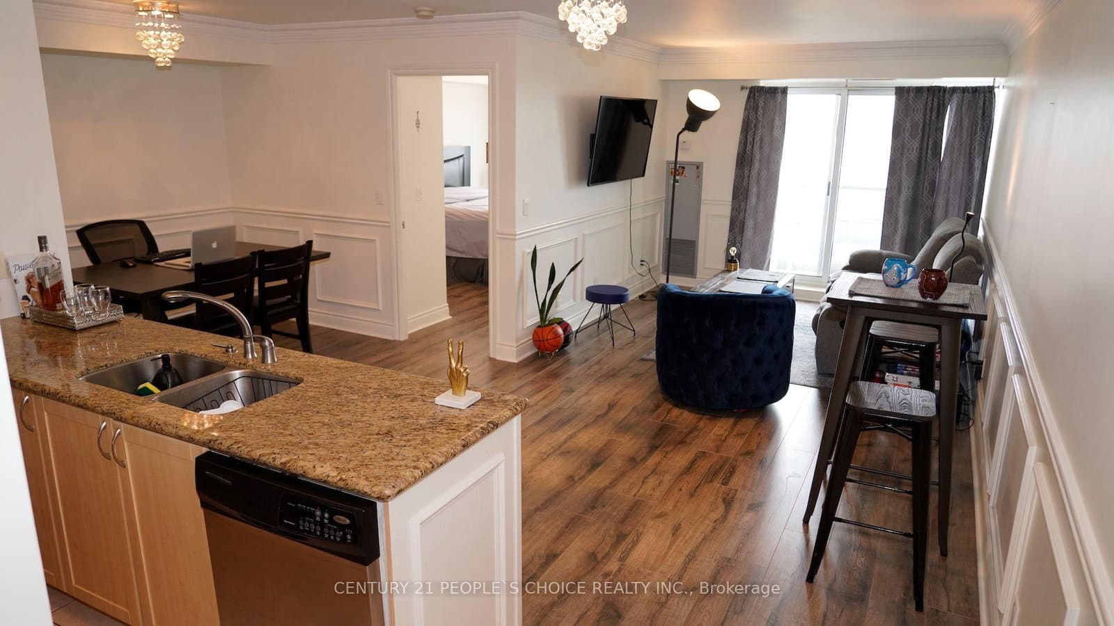 7 North Park Road, Unit 401 thumbnail 3