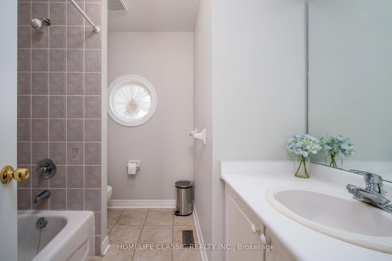 44 Wildberry Crescent thumbnail 13