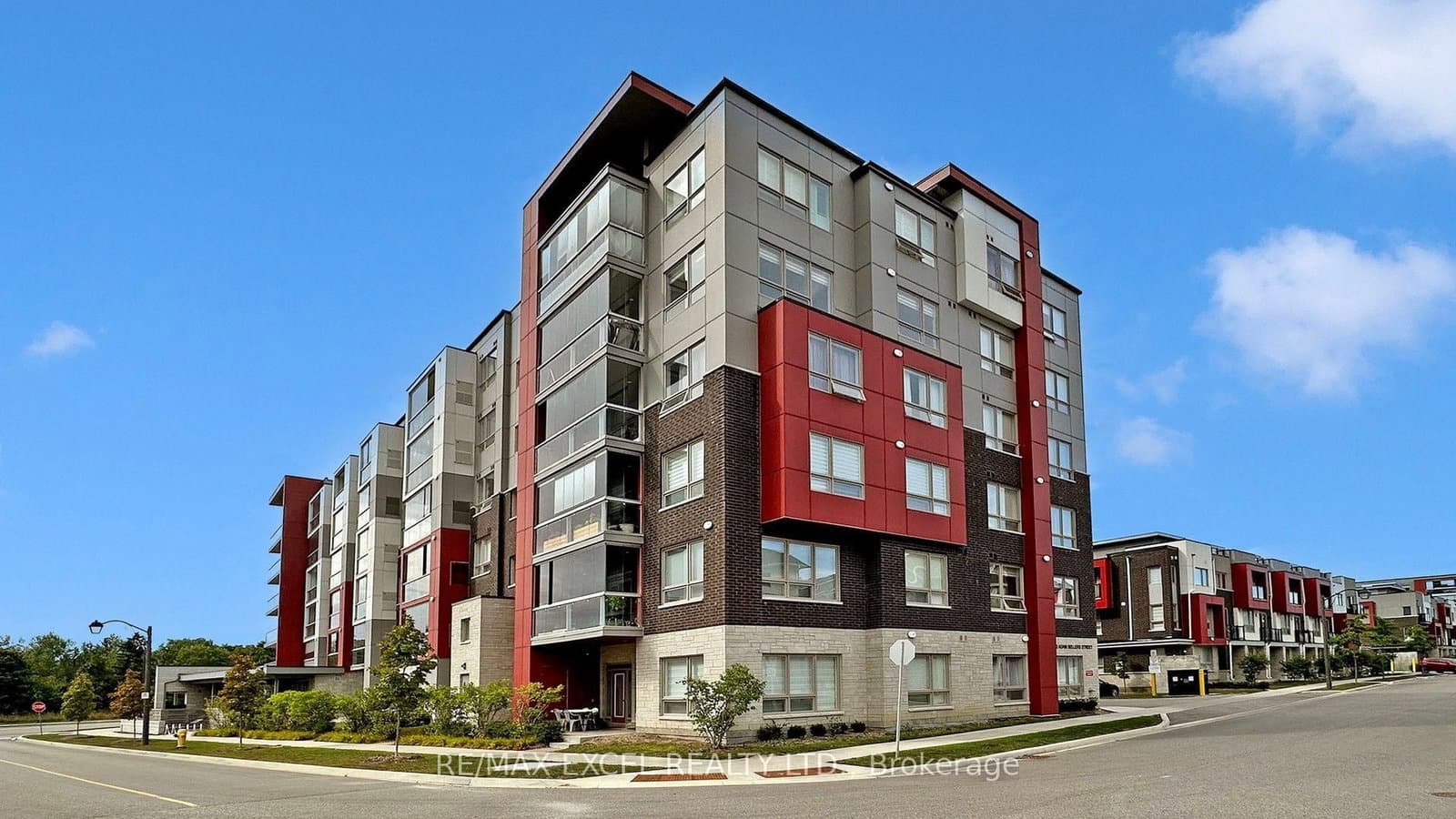 2 Adam Sellers Street, Unit 302 - Image 1