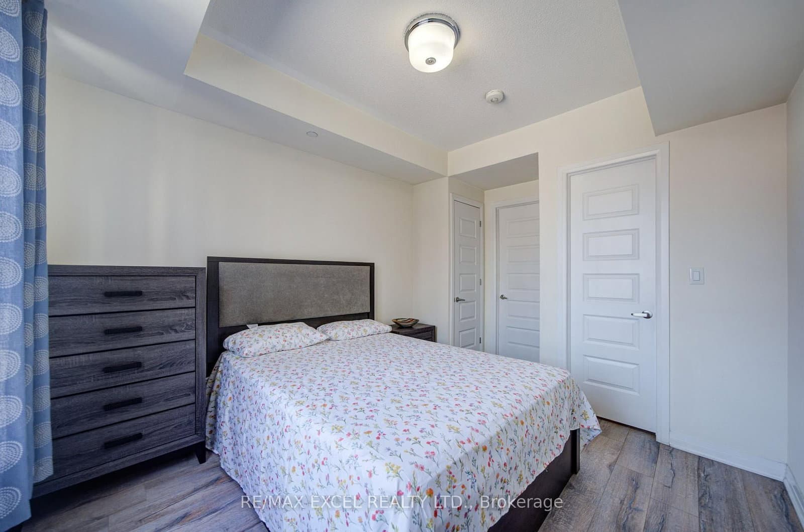 2 Adam Sellers Street, Unit 302 thumbnail 30