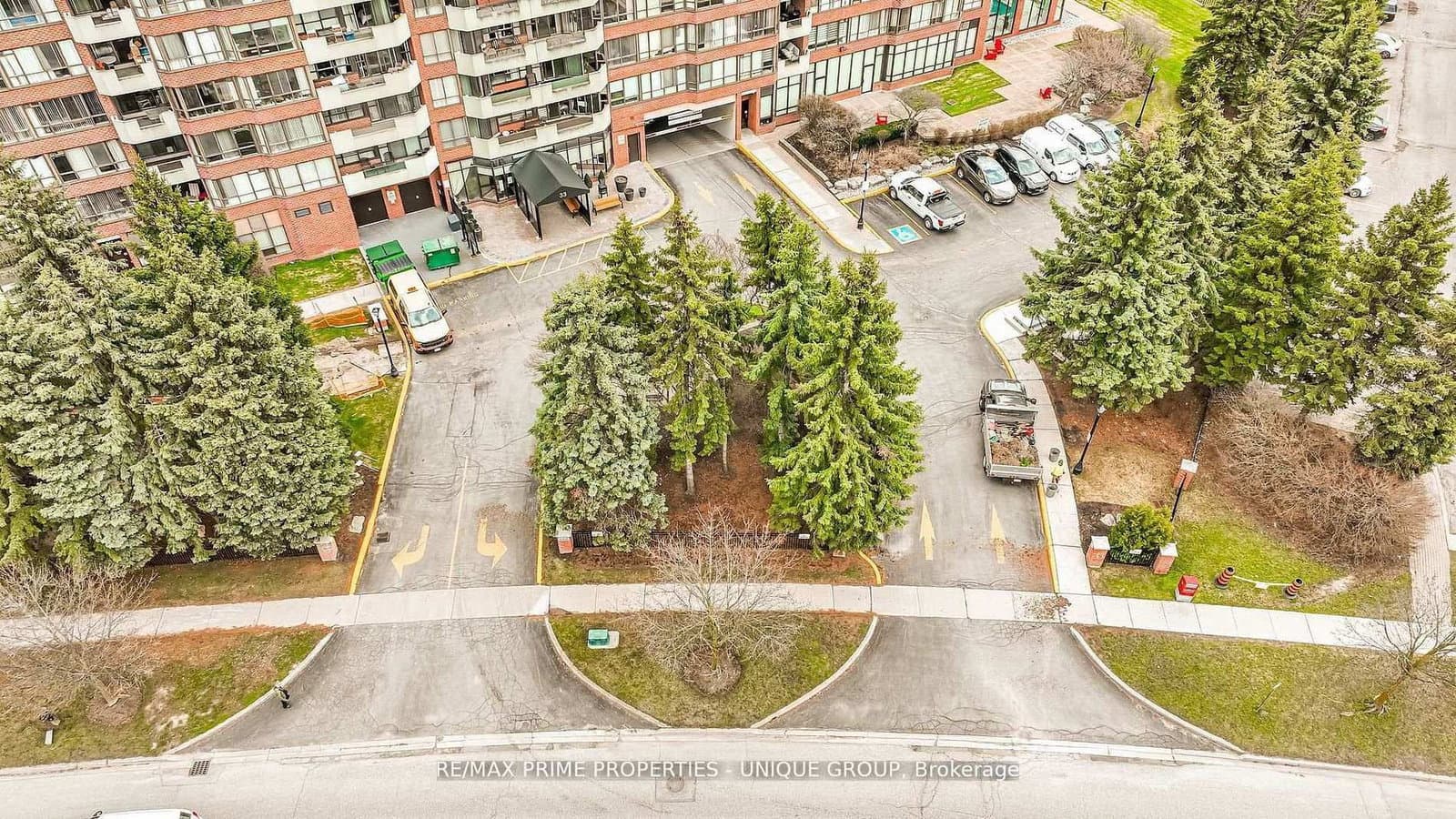 33 Weldrick Road E, Unit 209 thumbnail 2