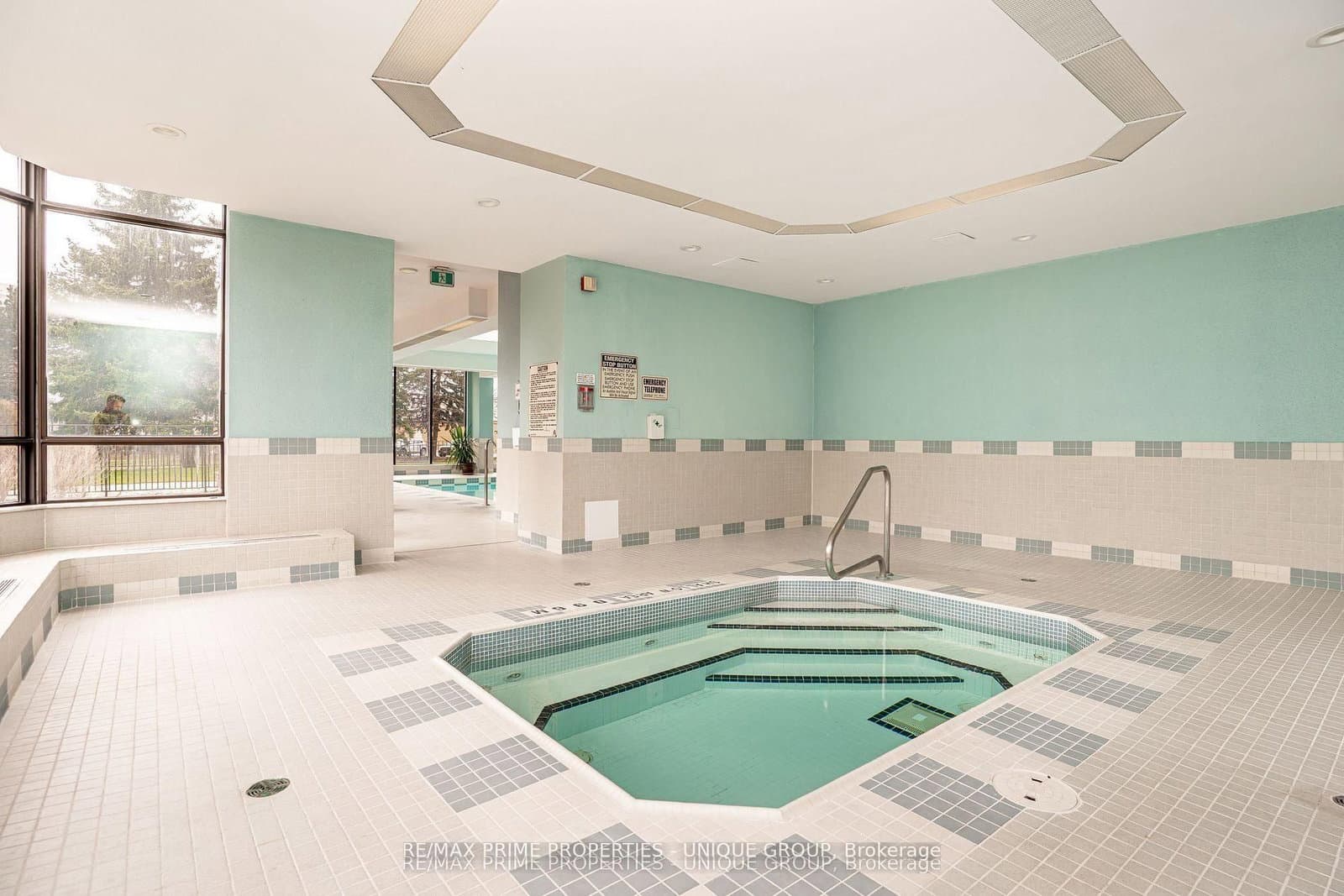 33 Weldrick Road E, Unit 209 thumbnail 36