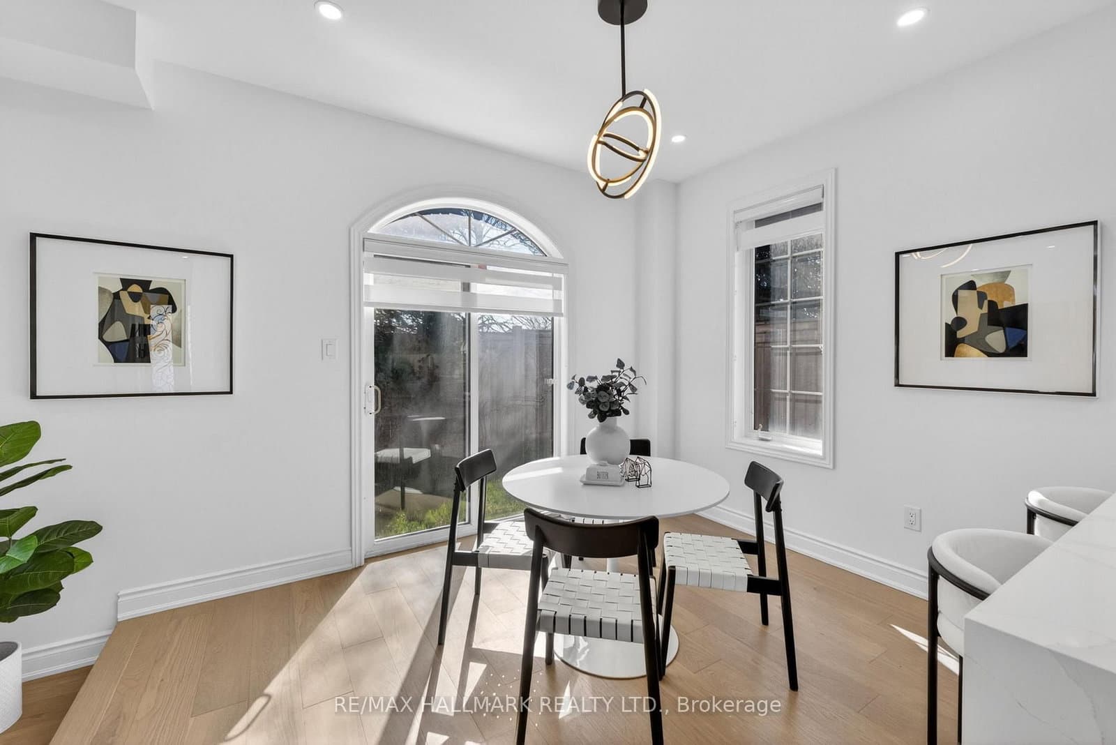 57 Saint Nicholas Crescent thumbnail 15