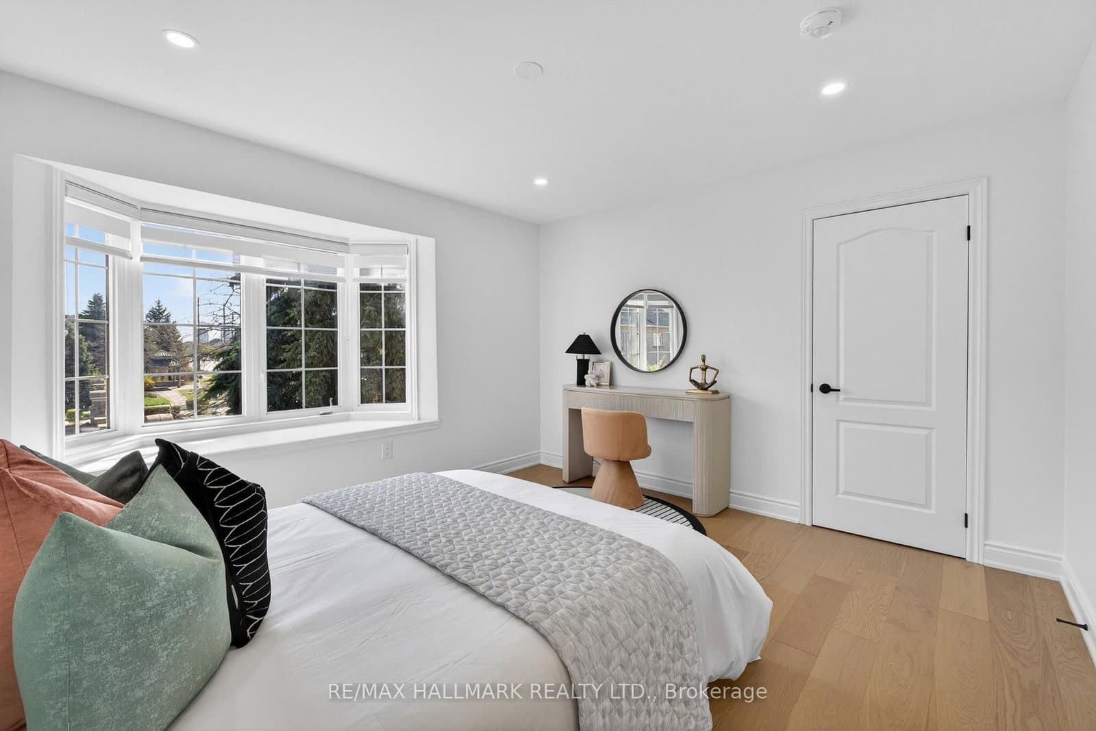 57 Saint Nicholas Crescent thumbnail 41