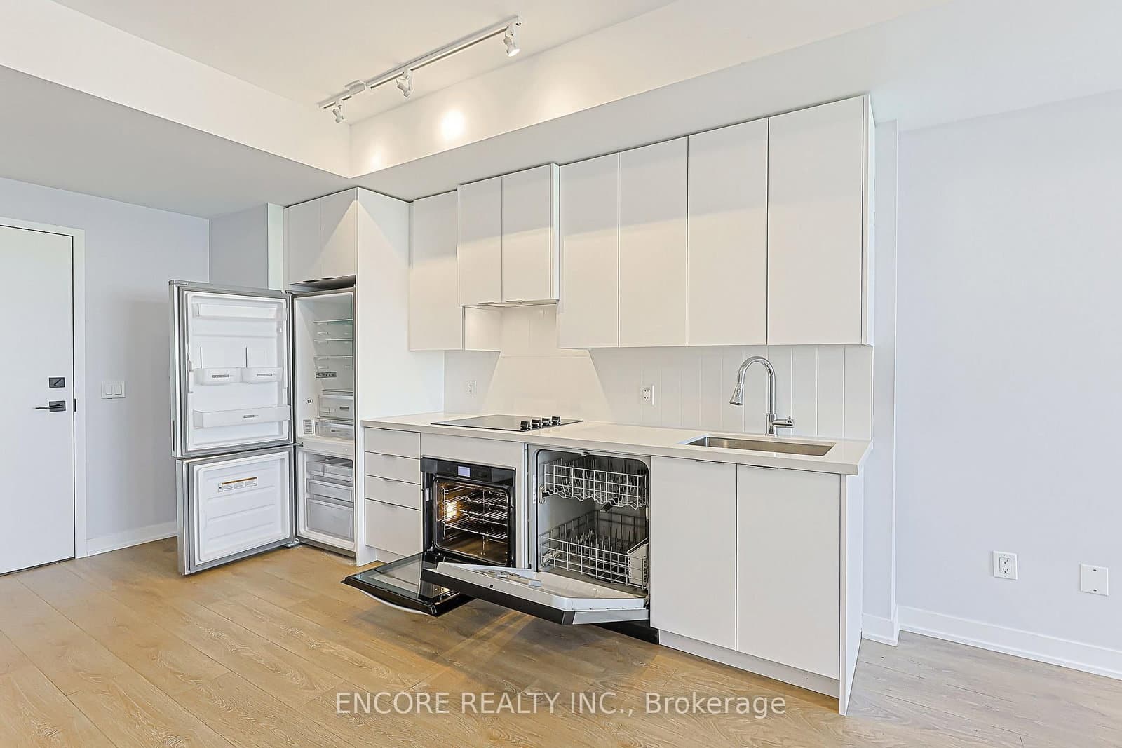 474 Caldari Road, Unit 1307 thumbnail 17