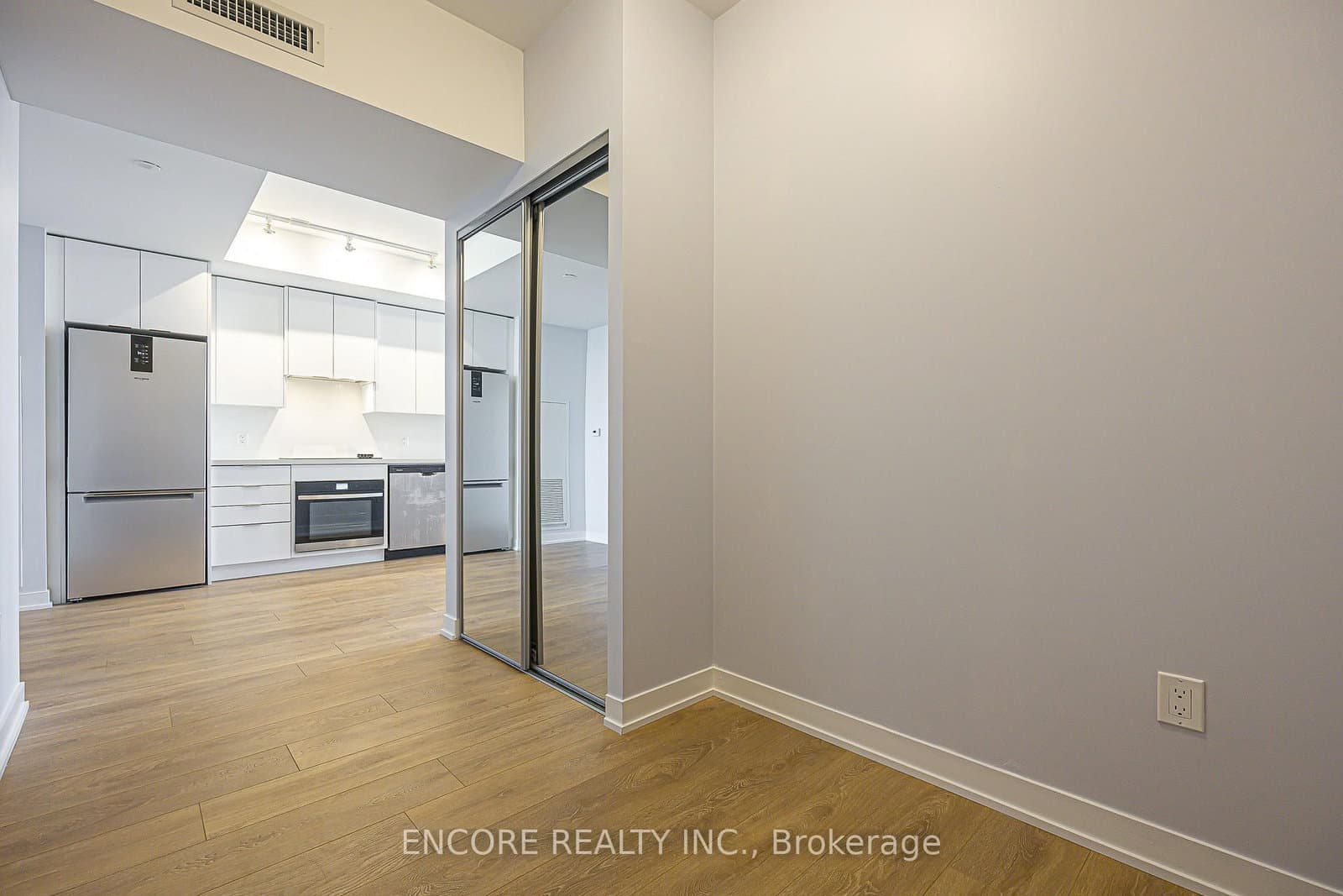 474 Caldari Road, Unit 1307 thumbnail 26