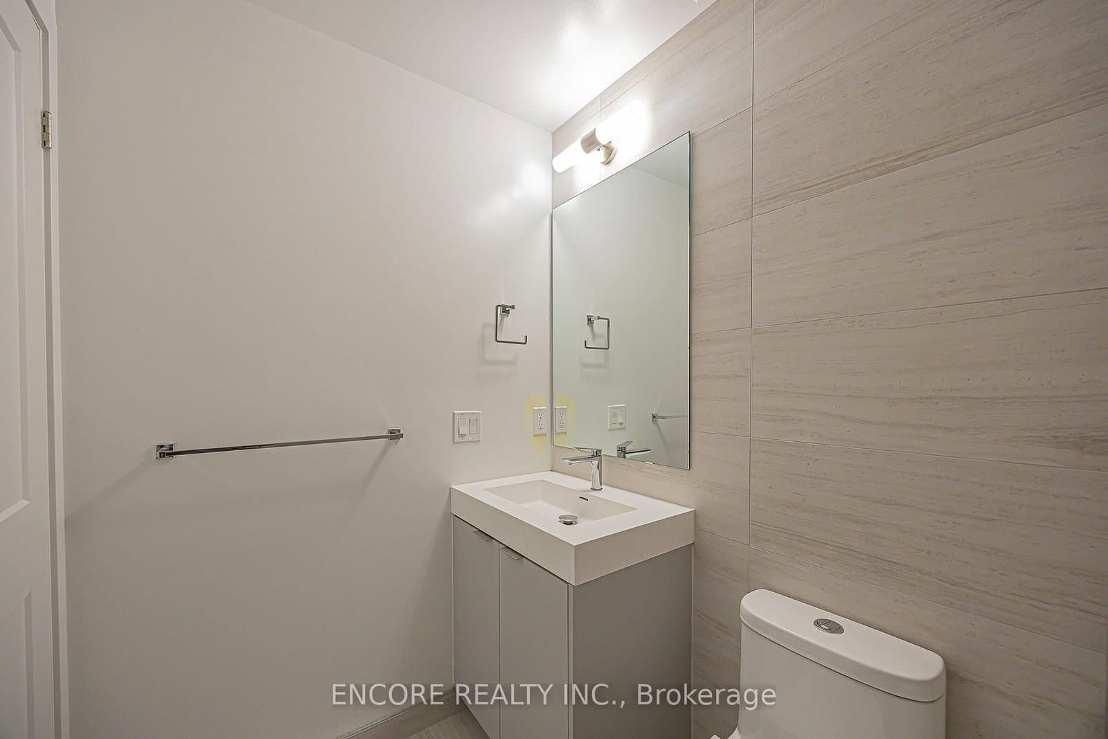 474 Caldari Road, Unit 1307 thumbnail 32