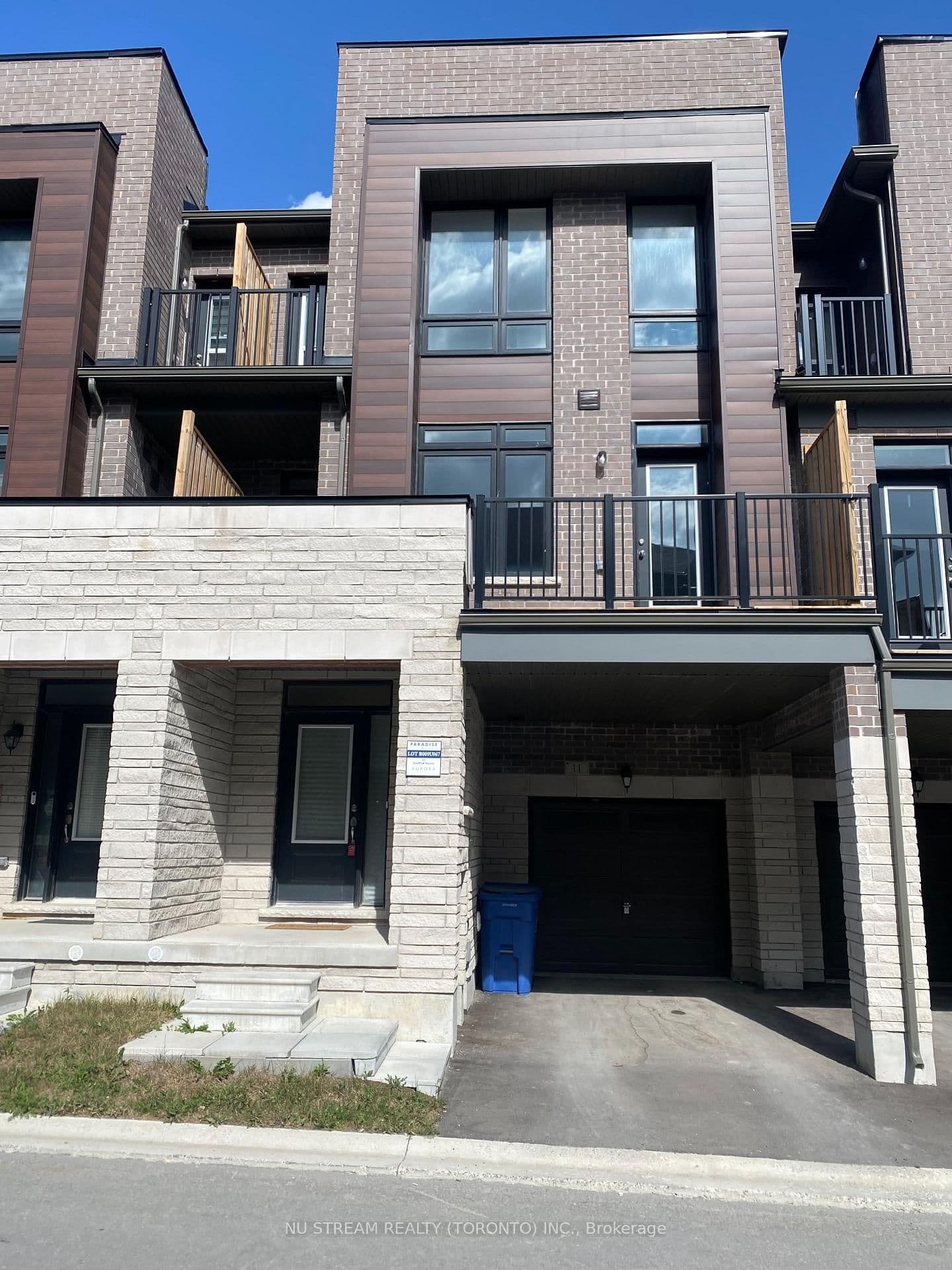 11 Griffith Street - Image 1