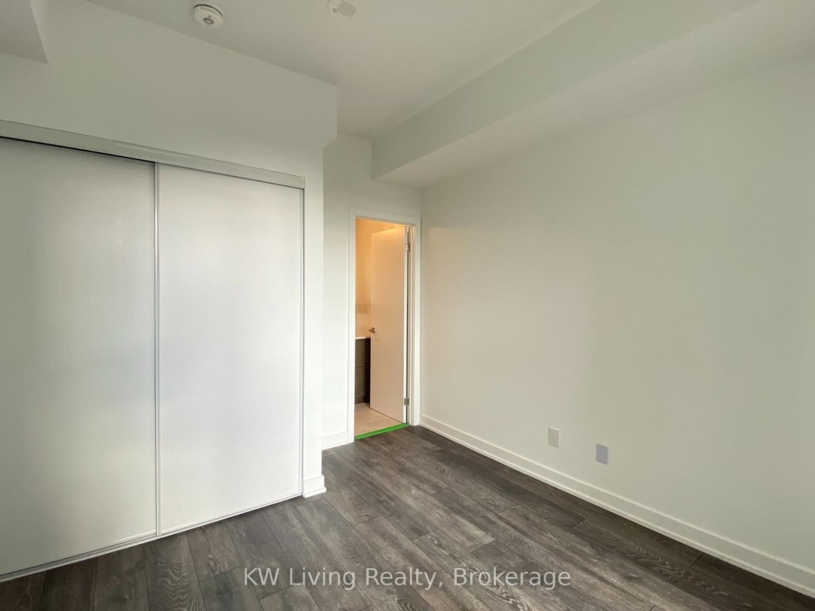 8888 Yonge Street, Unit 203 thumbnail 26