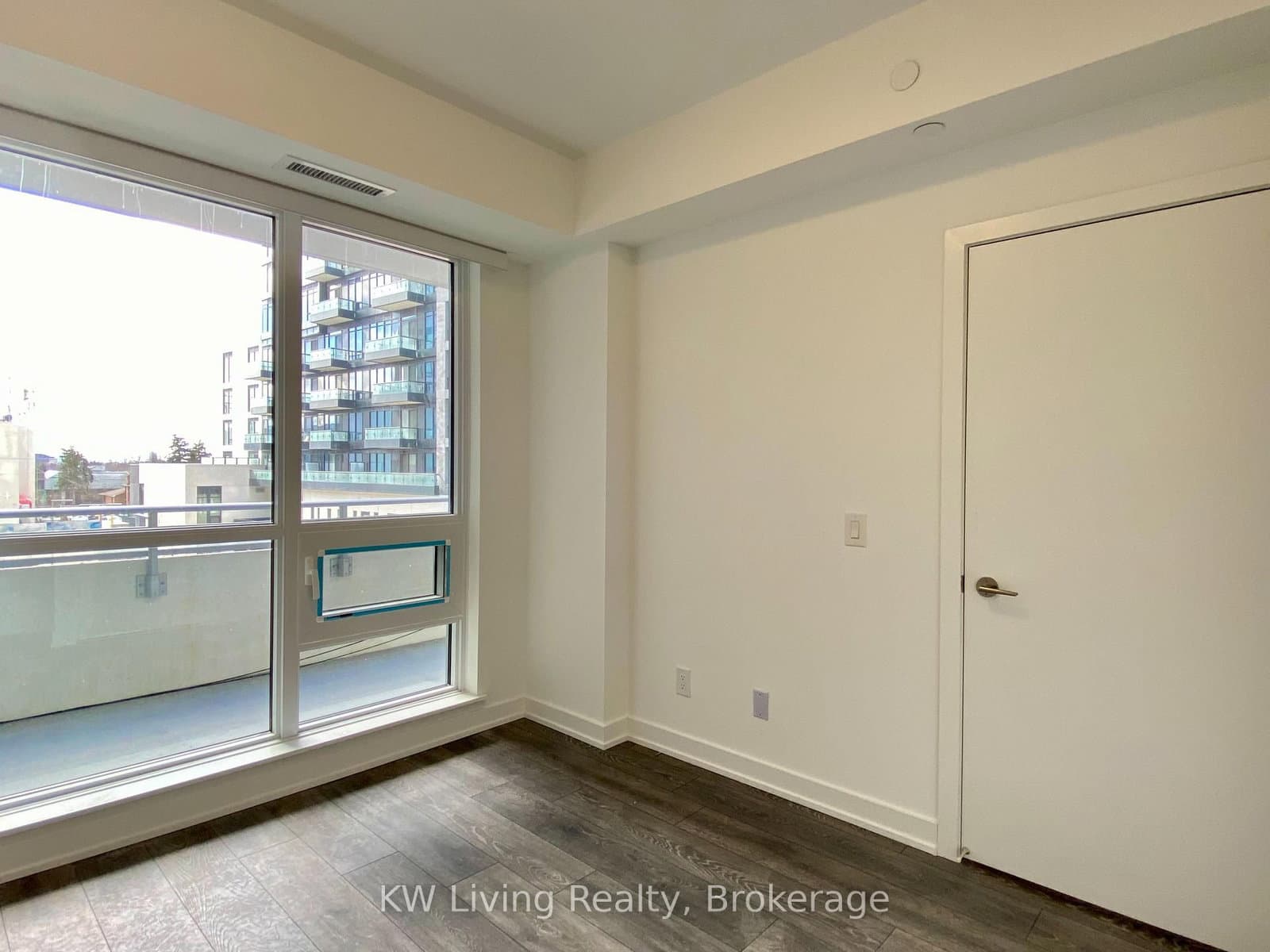 8888 Yonge Street, Unit 203 thumbnail 28