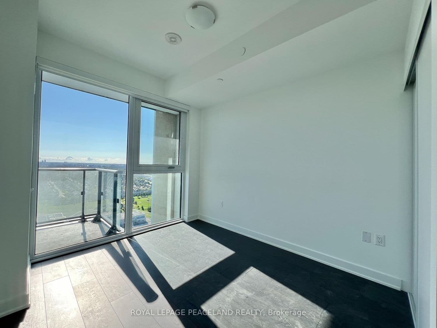 105 Oneida Crescent, Unit 2806 thumbnail 10