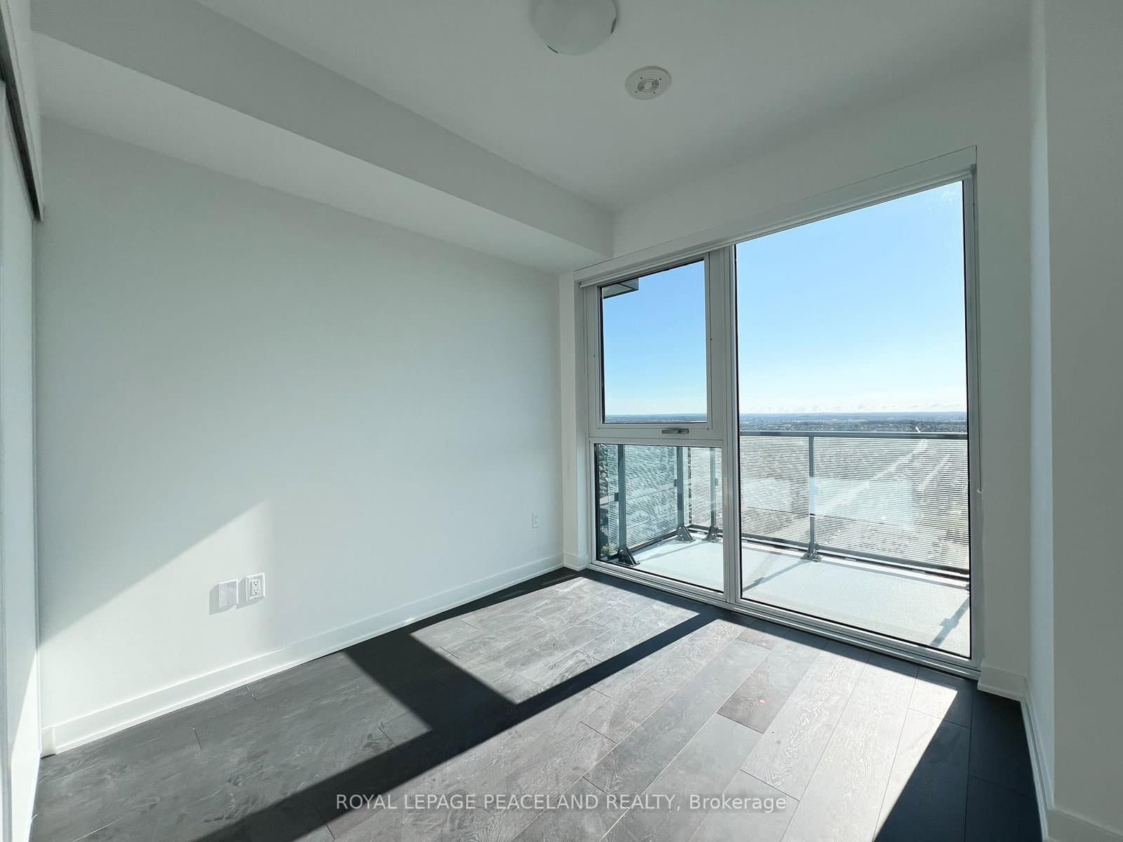 105 Oneida Crescent, Unit 2806 thumbnail 11
